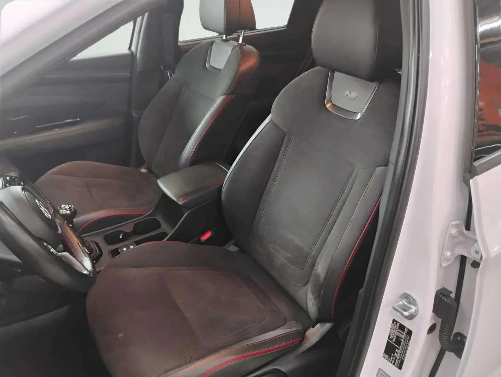 Hyundai Tucson 1.6 T-GDi 48V Maxx Safe - foto 29