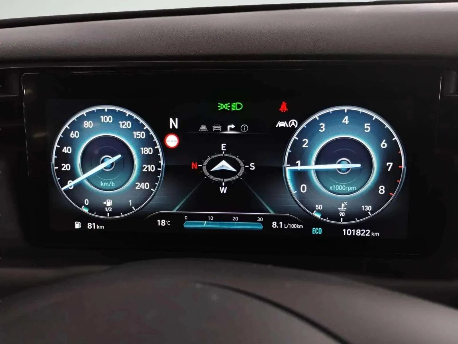 Hyundai Tucson 1.6 T-GDi 48V Maxx Safe - foto 19