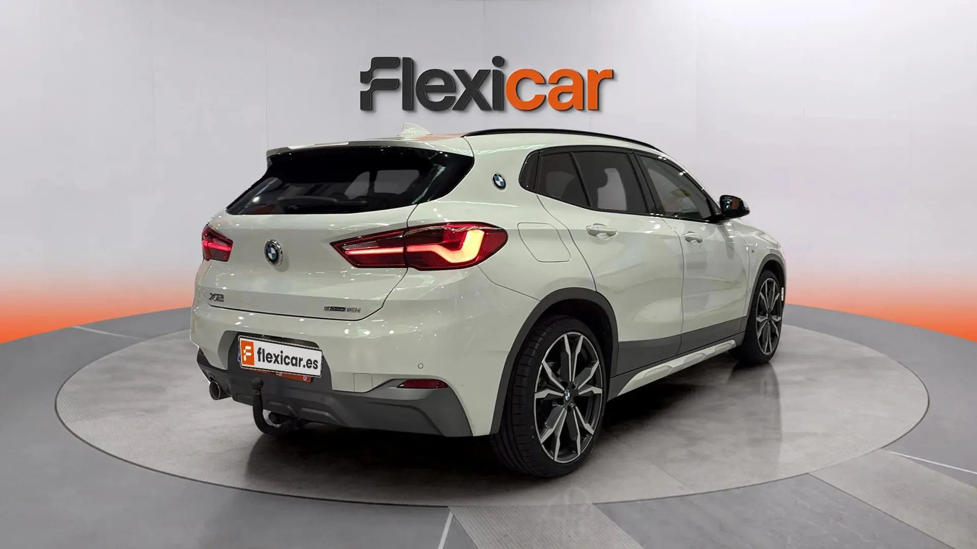 BMW X2 sDrive18i - foto 7