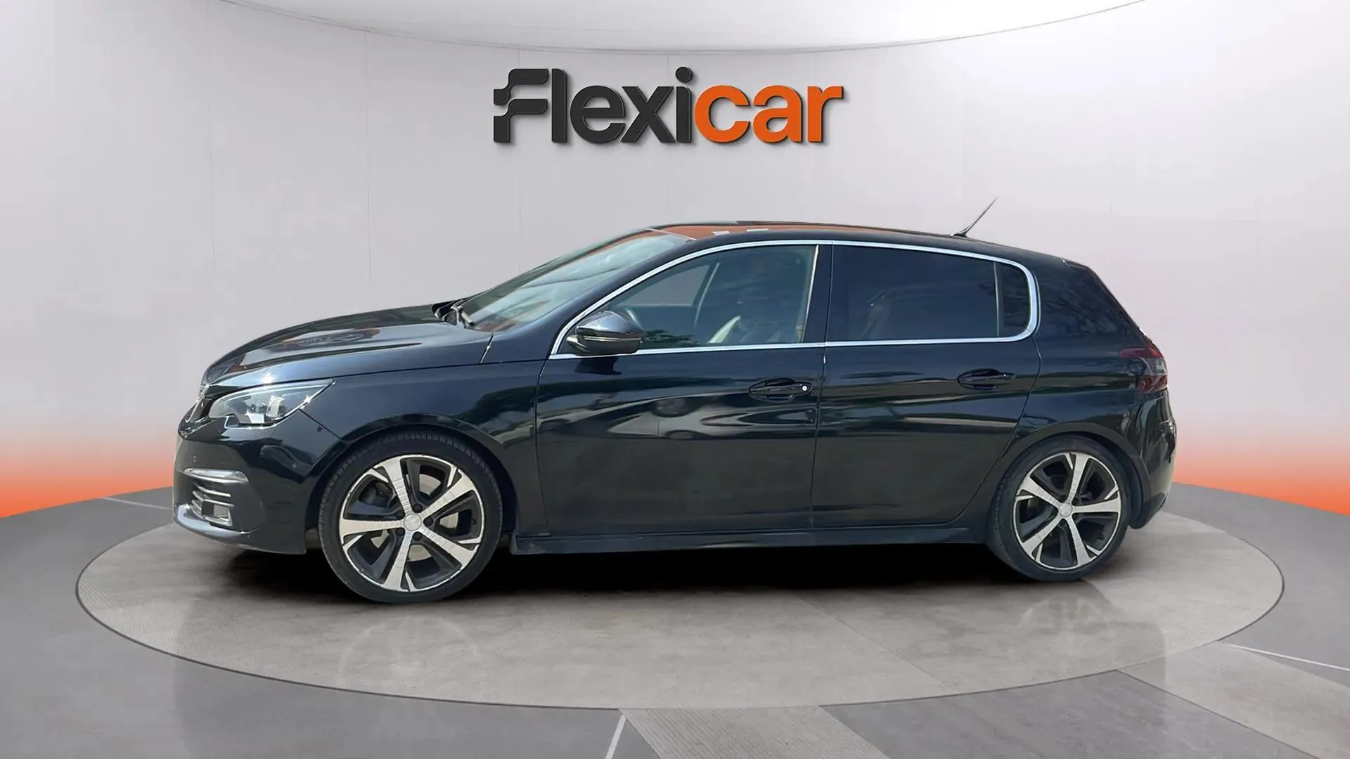 Peugeot 308 GT BlueHDi - foto 2