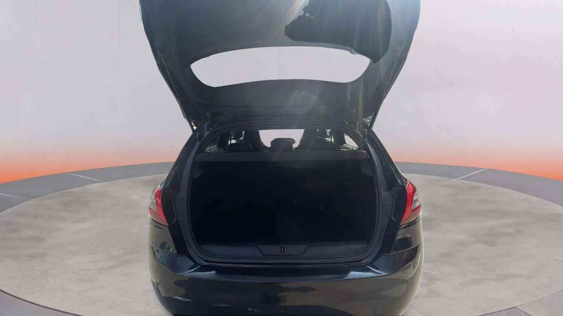 Peugeot 308 GT BlueHDi - foto 15