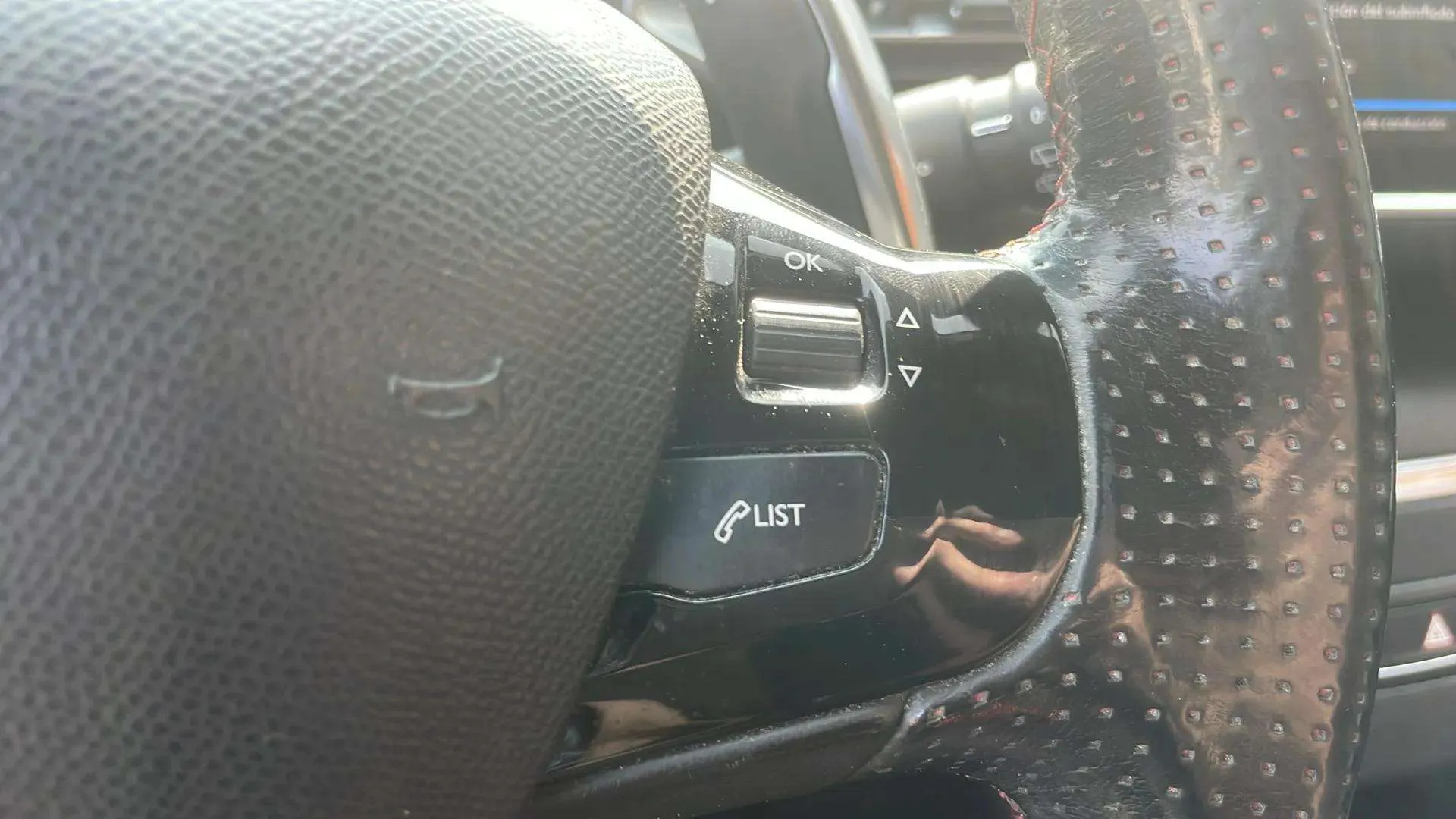 Peugeot 308 GT BlueHDi - foto 23