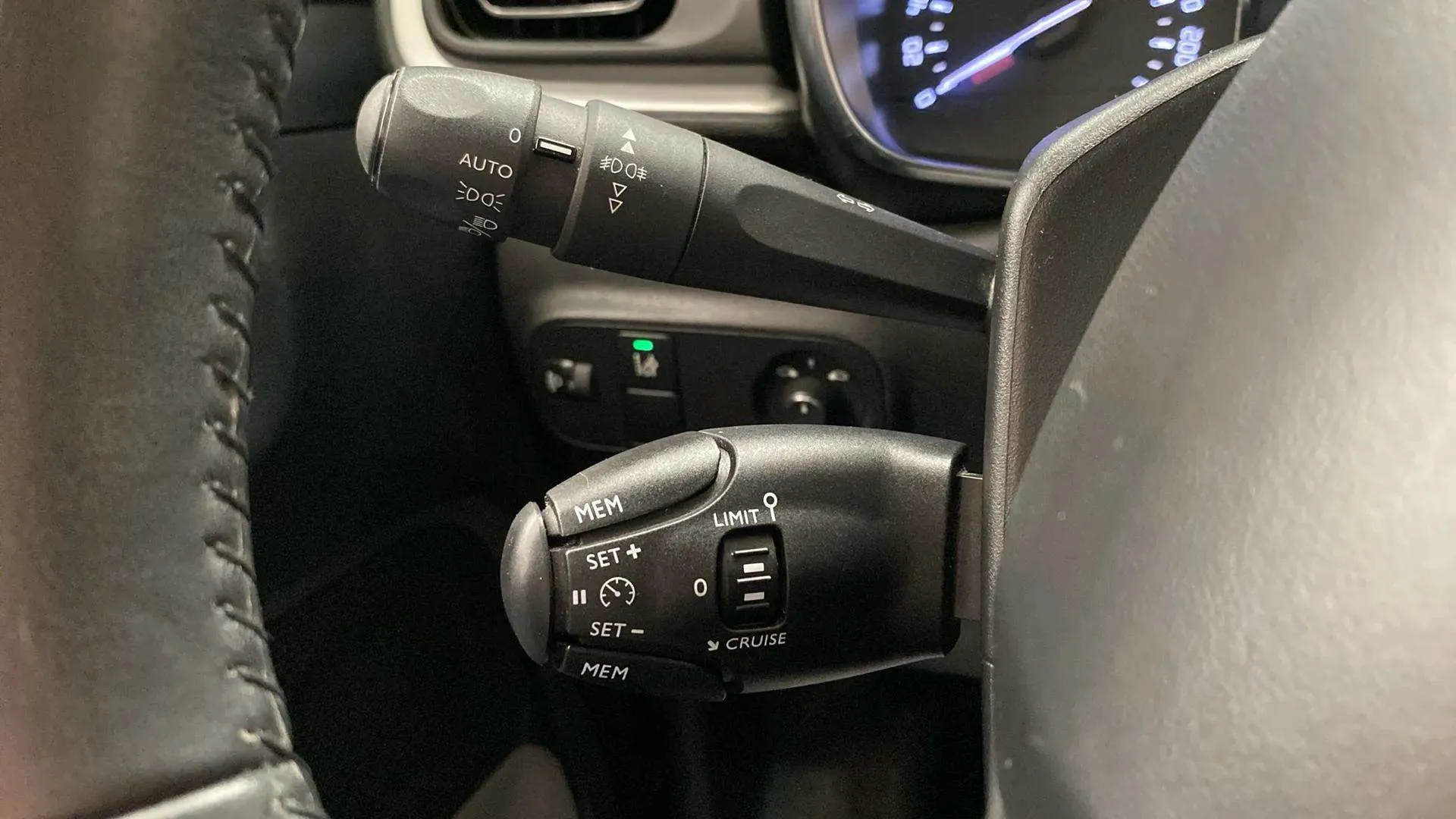 Citroën C3 PureTech Shine - foto 22