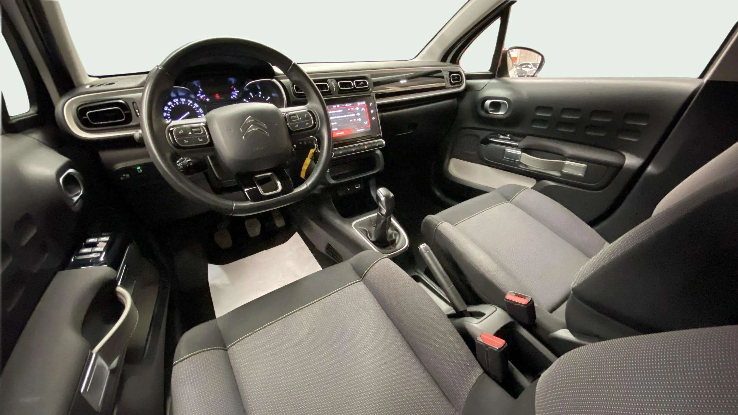 Citroën C3 PureTech Shine - foto 33