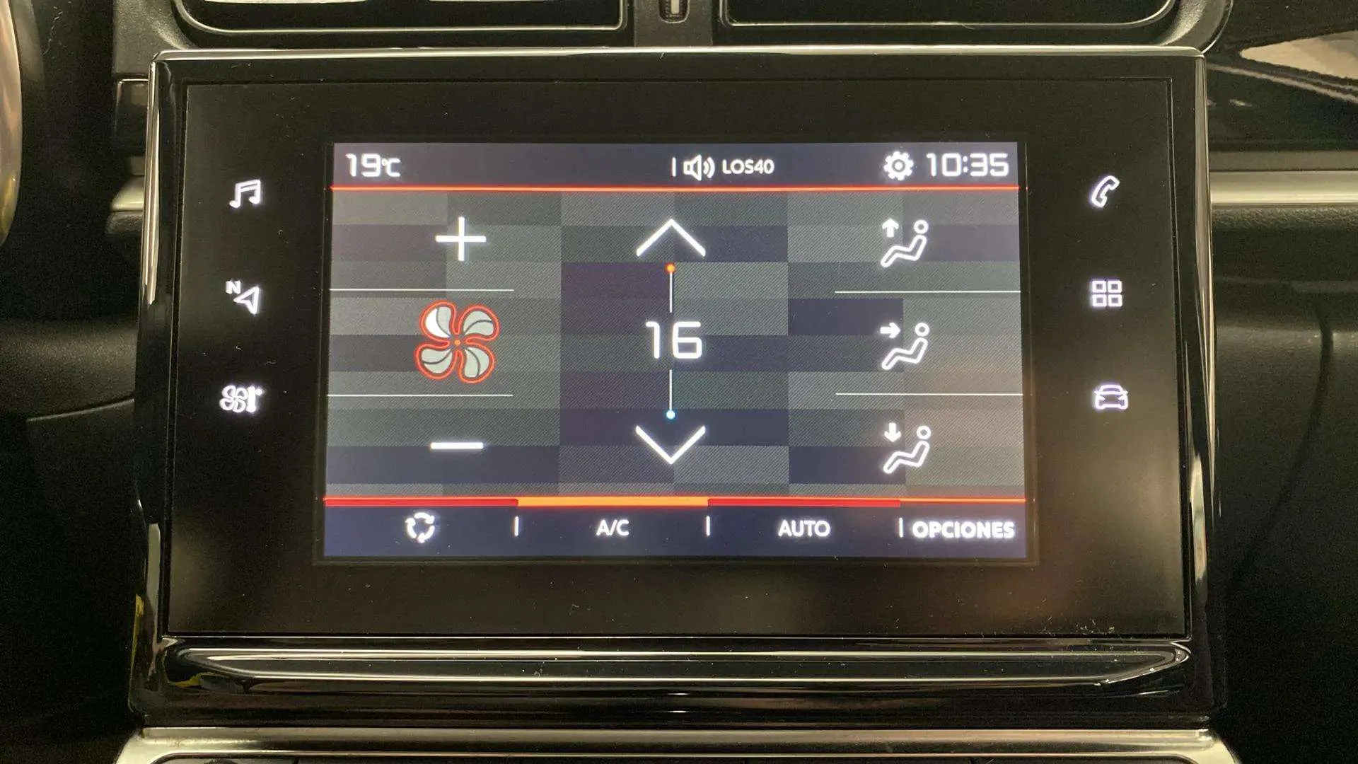 Citroën C3 PureTech Shine - foto 29