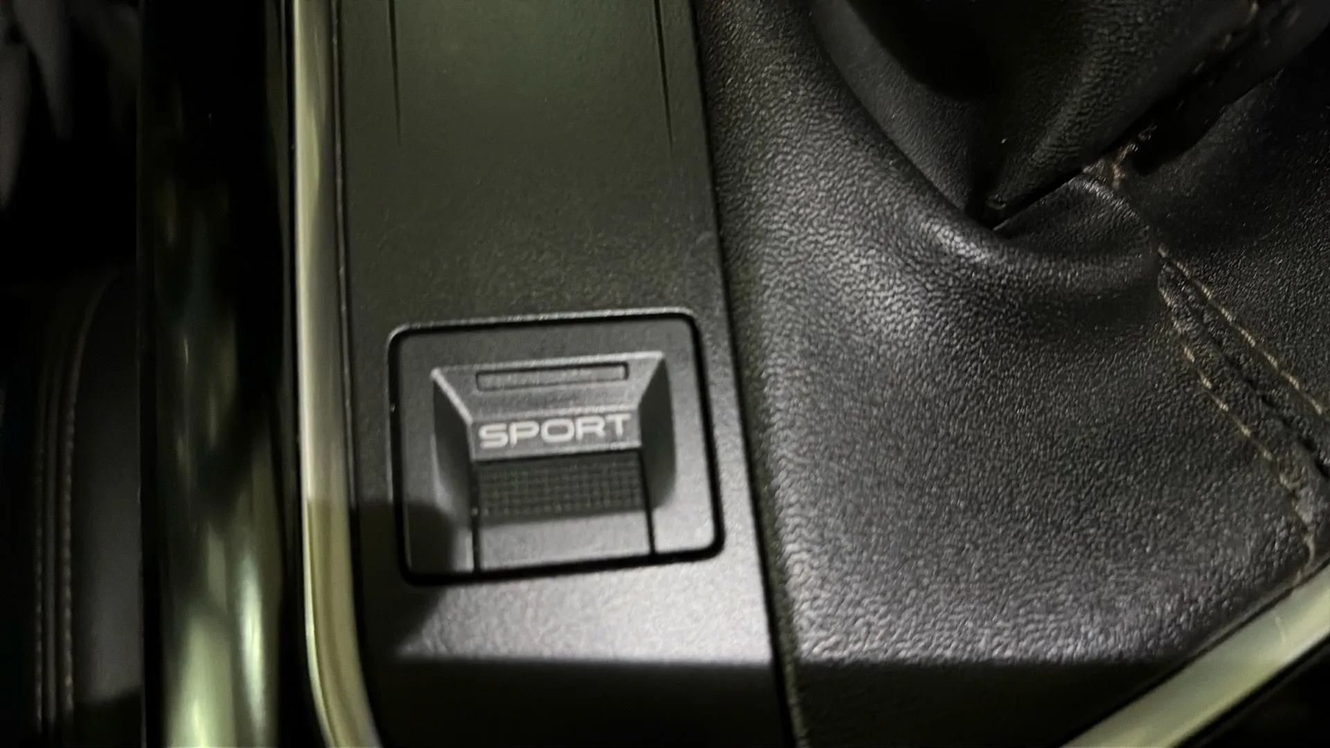 Peugeot 3008 1.5L BlueHDi GT Line - foto 22