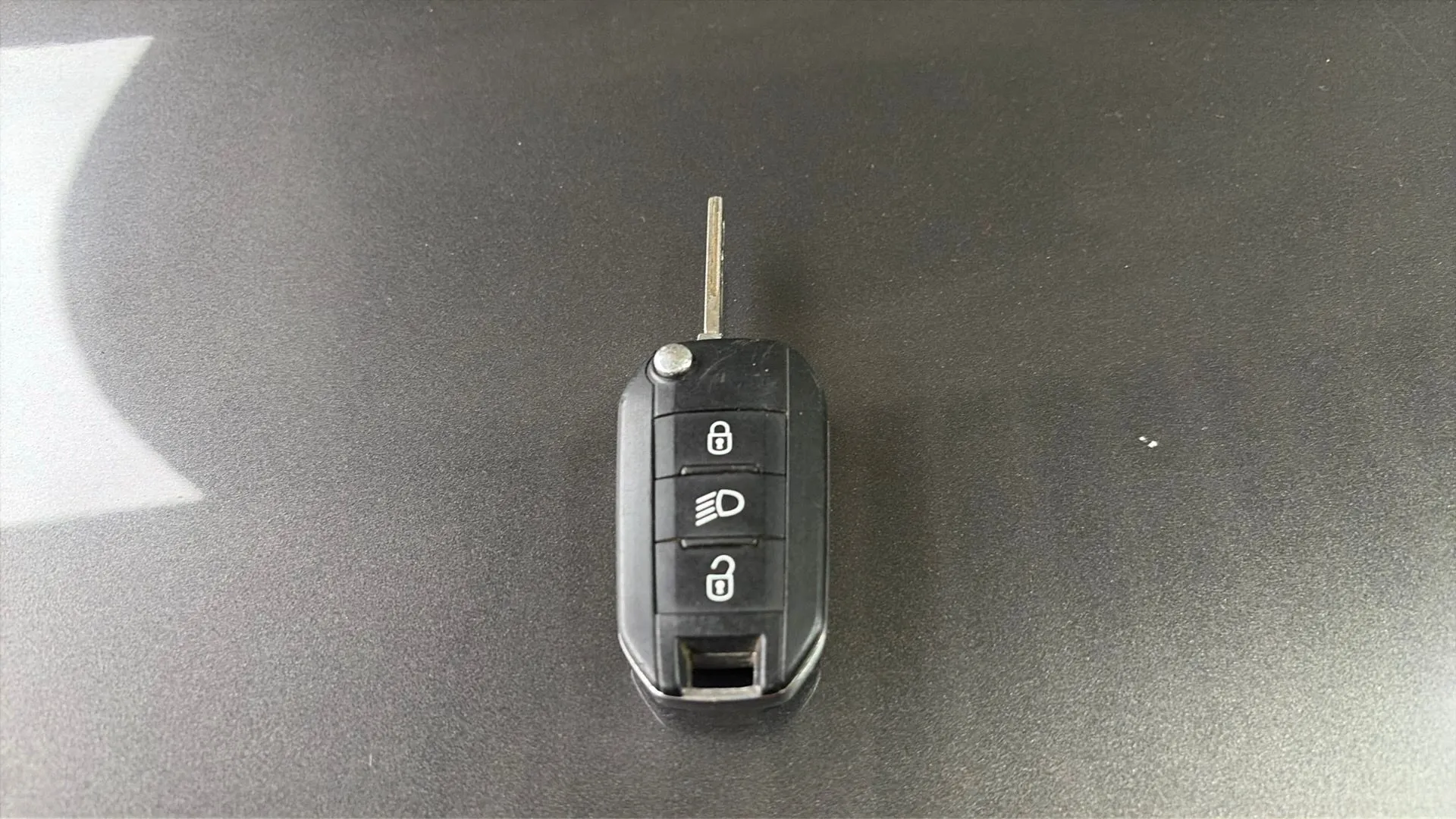 Peugeot 3008 1.5L BlueHDi GT Line - foto 29