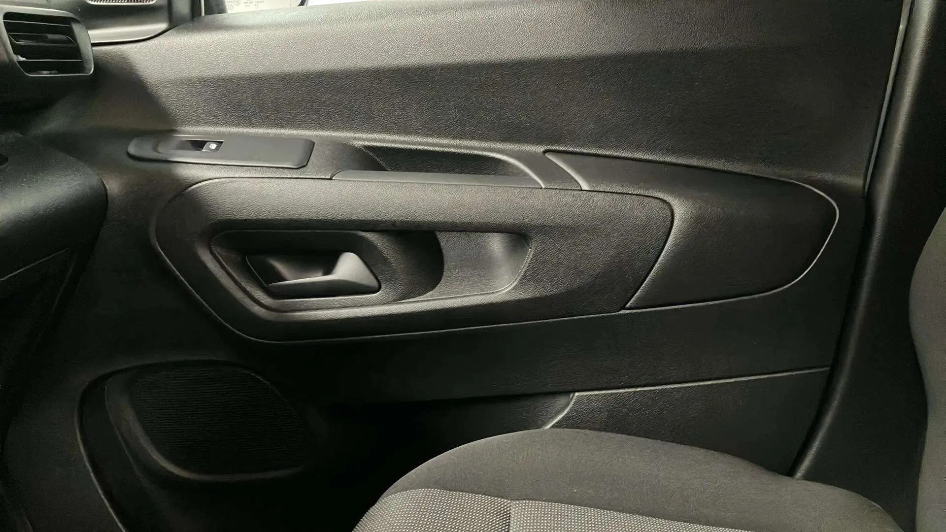 Citroën Berlingo Talla M BlueHDi 100 Club - foto 11