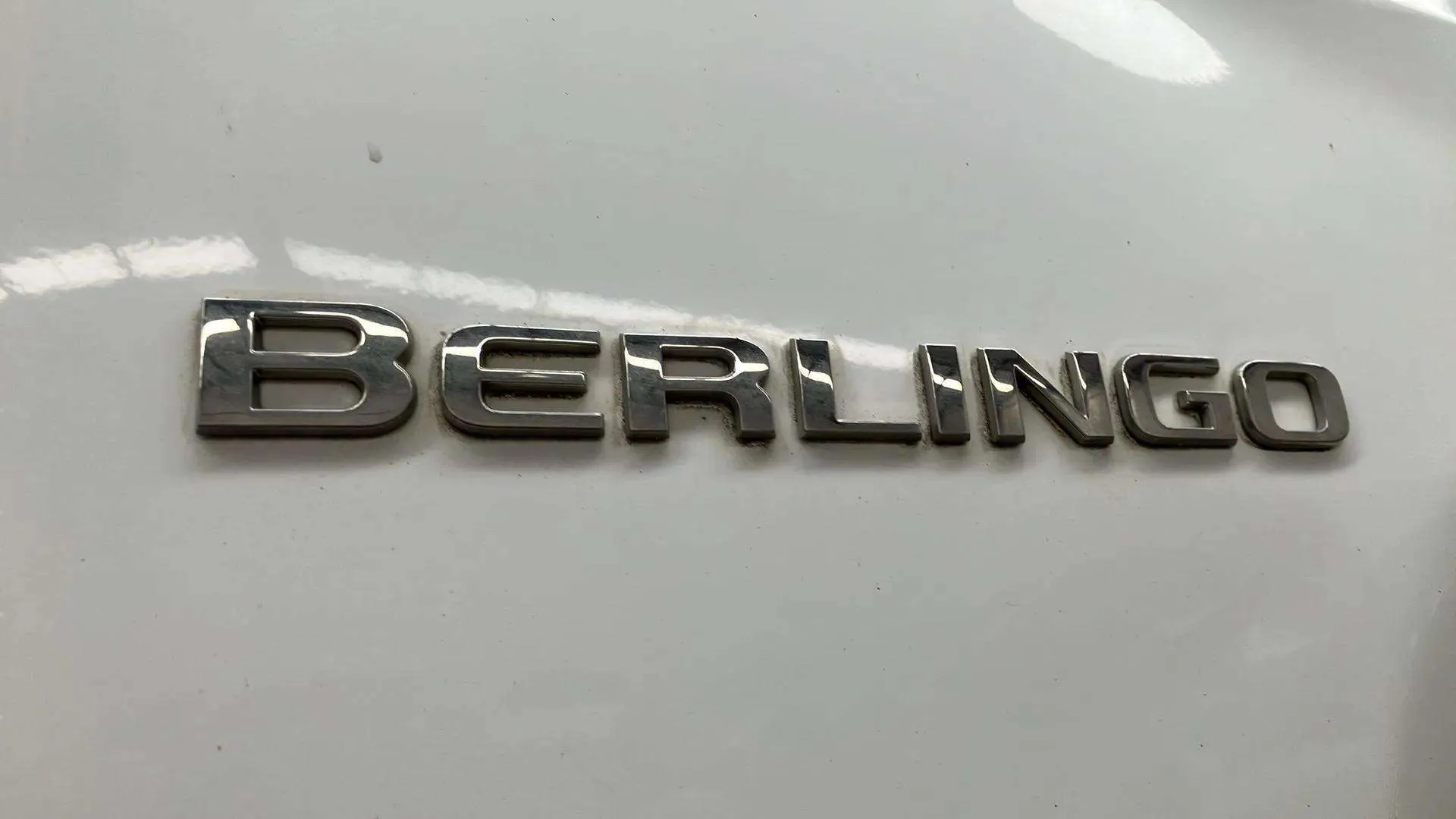 Citroën Berlingo Talla M BlueHDi 100 Club - foto 17