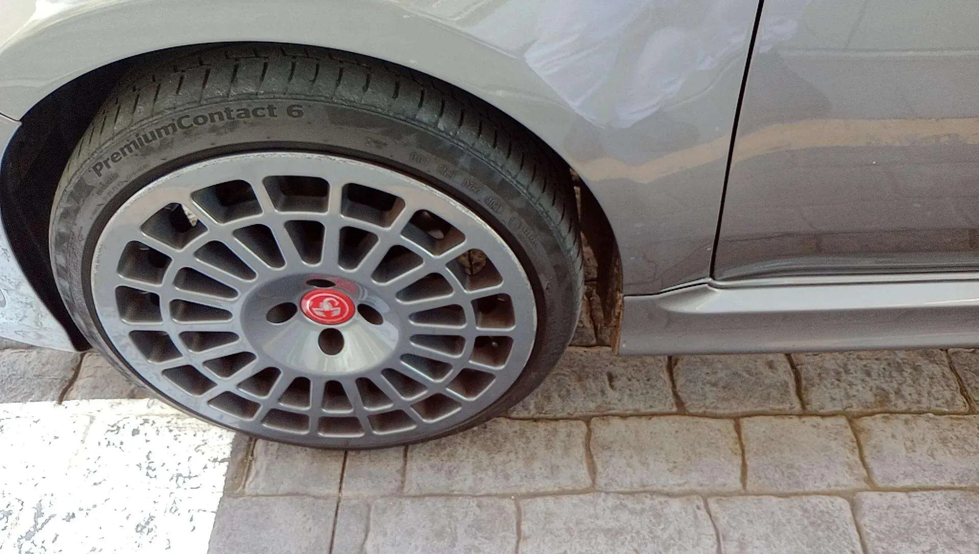 Abarth 500 595 Competizione 1.4 16v T-Jet E6 - foto 20