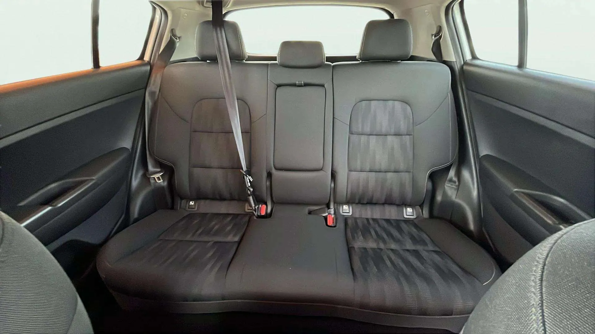Kia Sportage 1.7 CRDi VGT Emotion 4x2 Eco-Dynam - foto 15