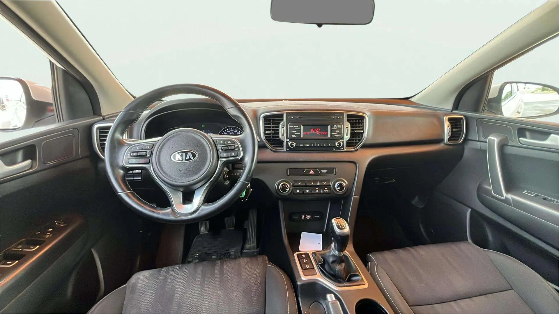 Kia Sportage 1.7 CRDi VGT Emotion 4x2 Eco-Dynam - foto 10