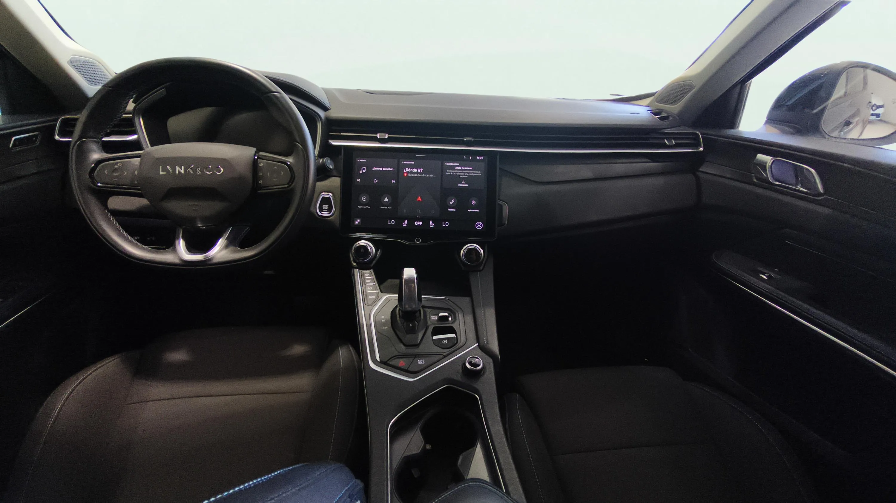 Lynk & Co 01 1.5 PHEV - foto 10