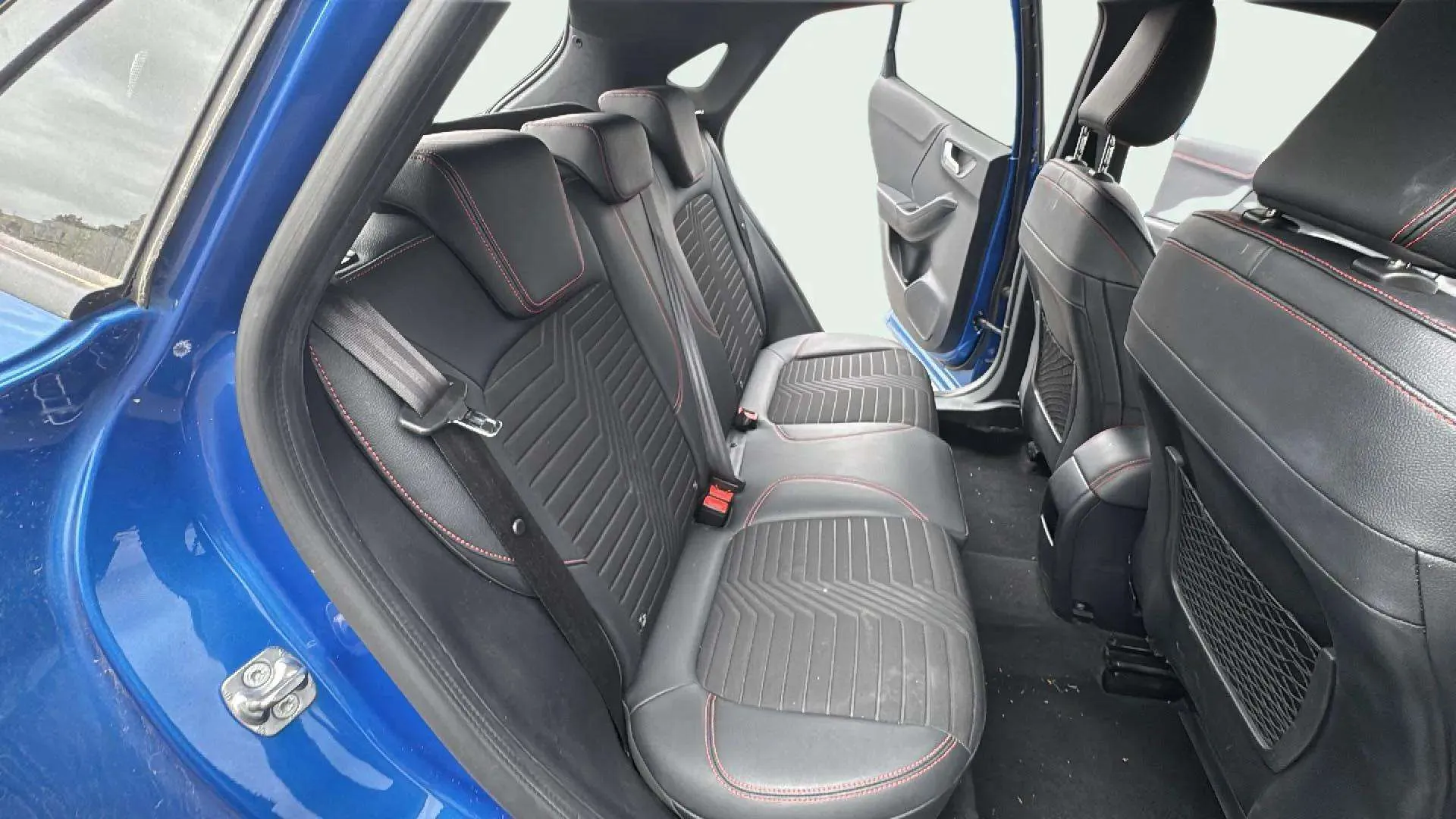 Ford Puma 1.0 EcoBoost ST-Line X MHEV - foto 16