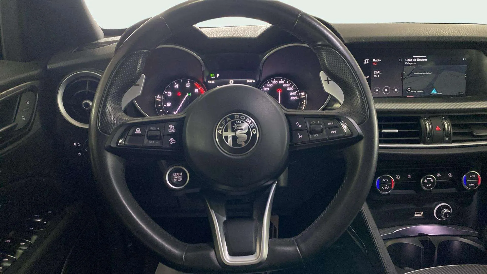 Alfa Romeo Stelvio 2.0 Gasolina Sprint Q4 - foto 16