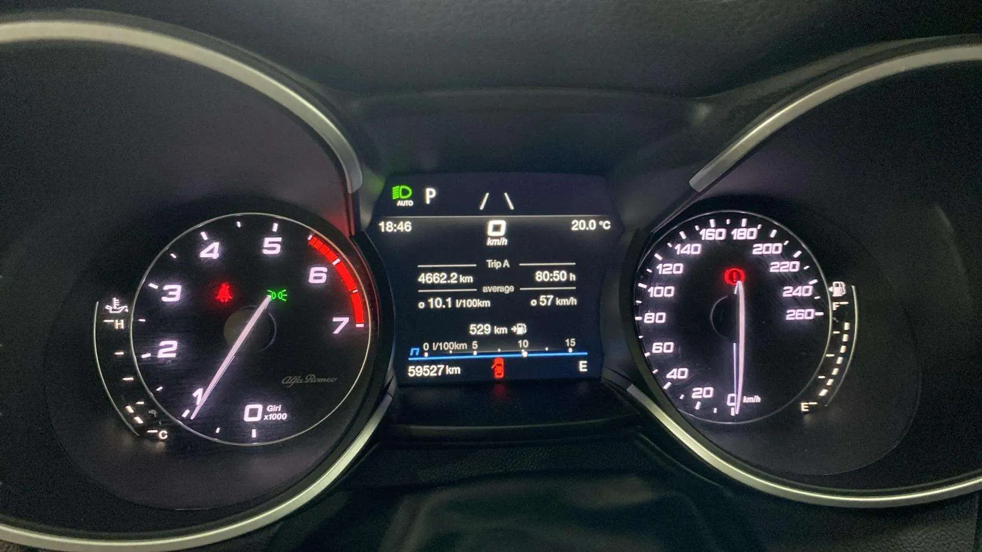 Alfa Romeo Stelvio 2.0 Gasolina Sprint Q4 - foto 17