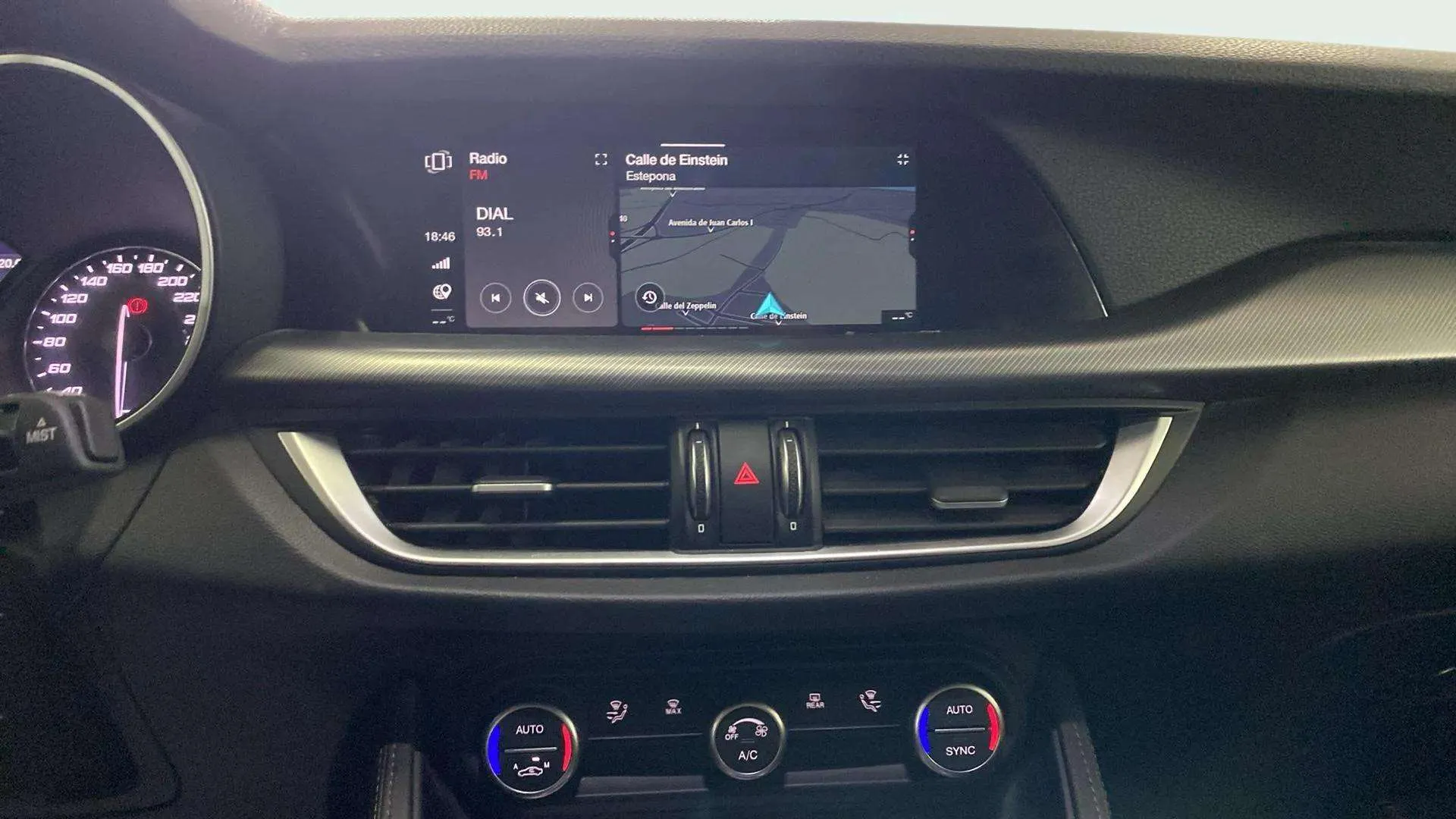 Alfa Romeo Stelvio 2.0 Gasolina Sprint Q4 - foto 15