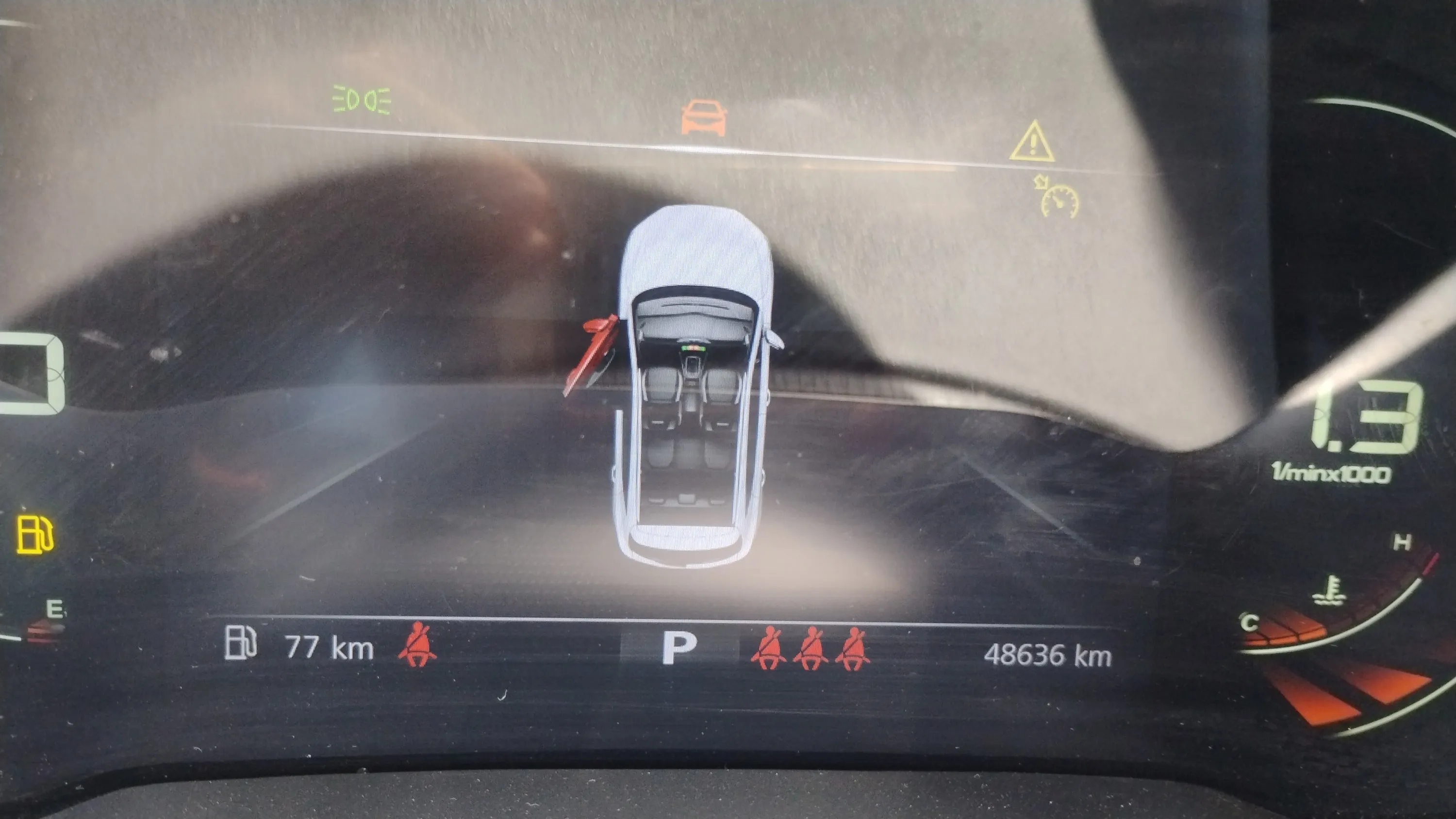 MG ZS 1.0T Luxury - foto 11
