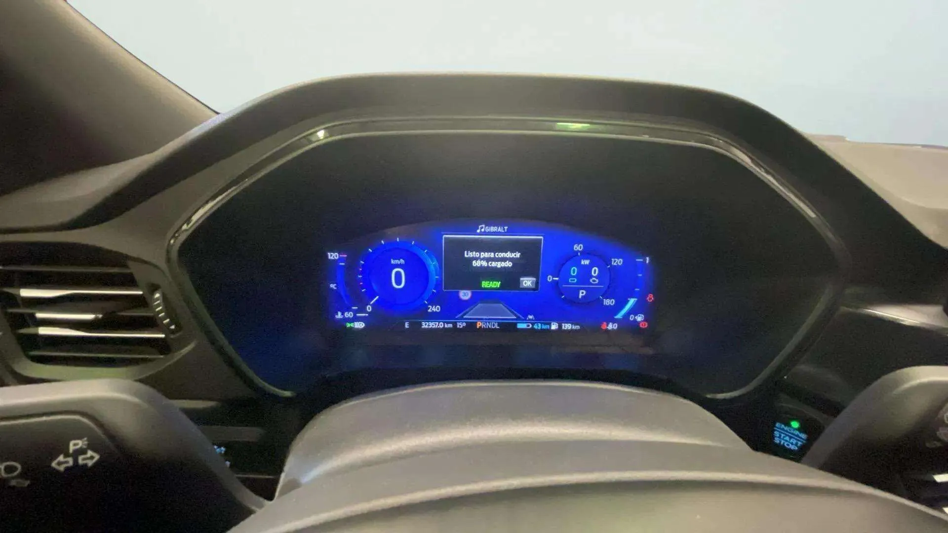 Ford Kuga ST-Line 2.5 Duratec PHEV - foto 12