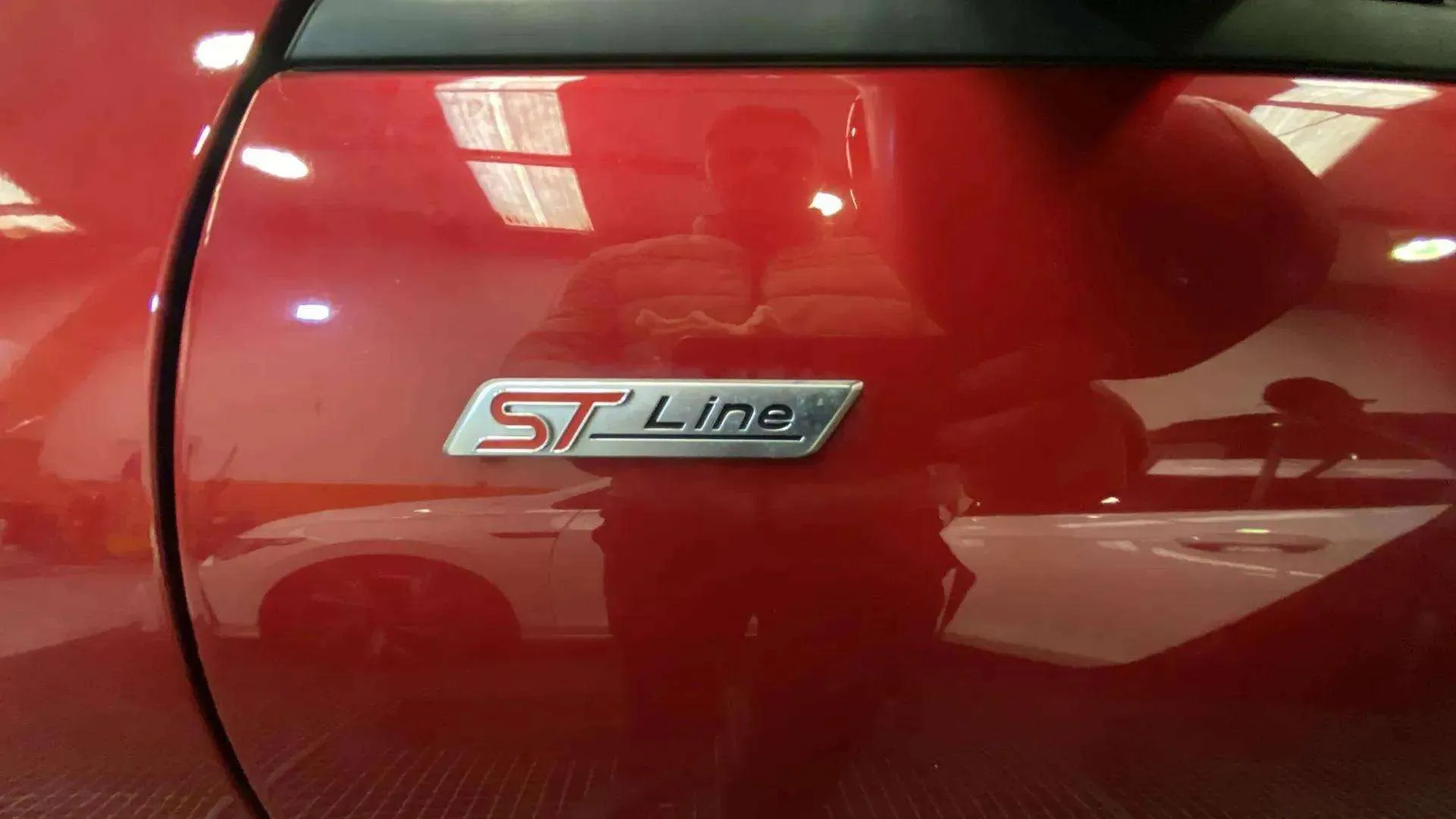 Ford Kuga ST-Line 2.5 Duratec PHEV - foto 15