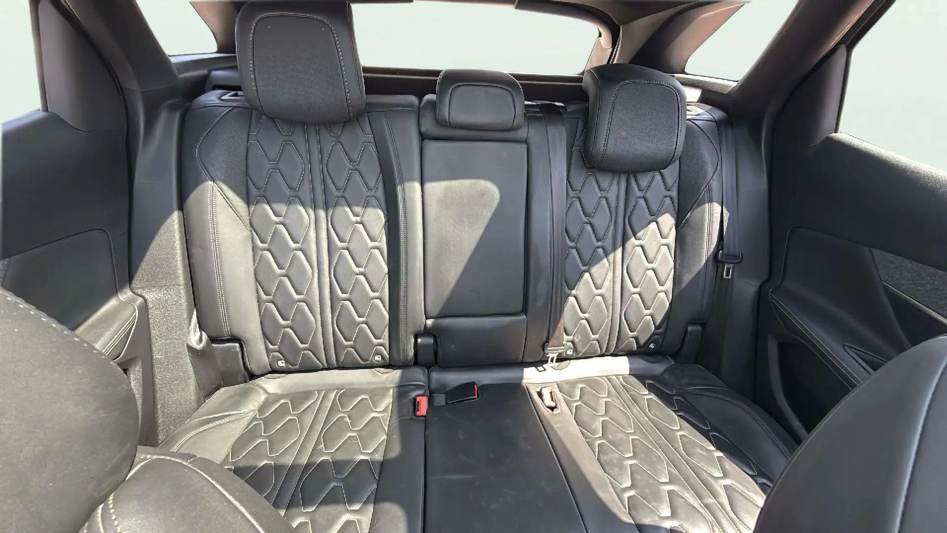 Peugeot 3008 PureTech EAT8 Allure - foto 11