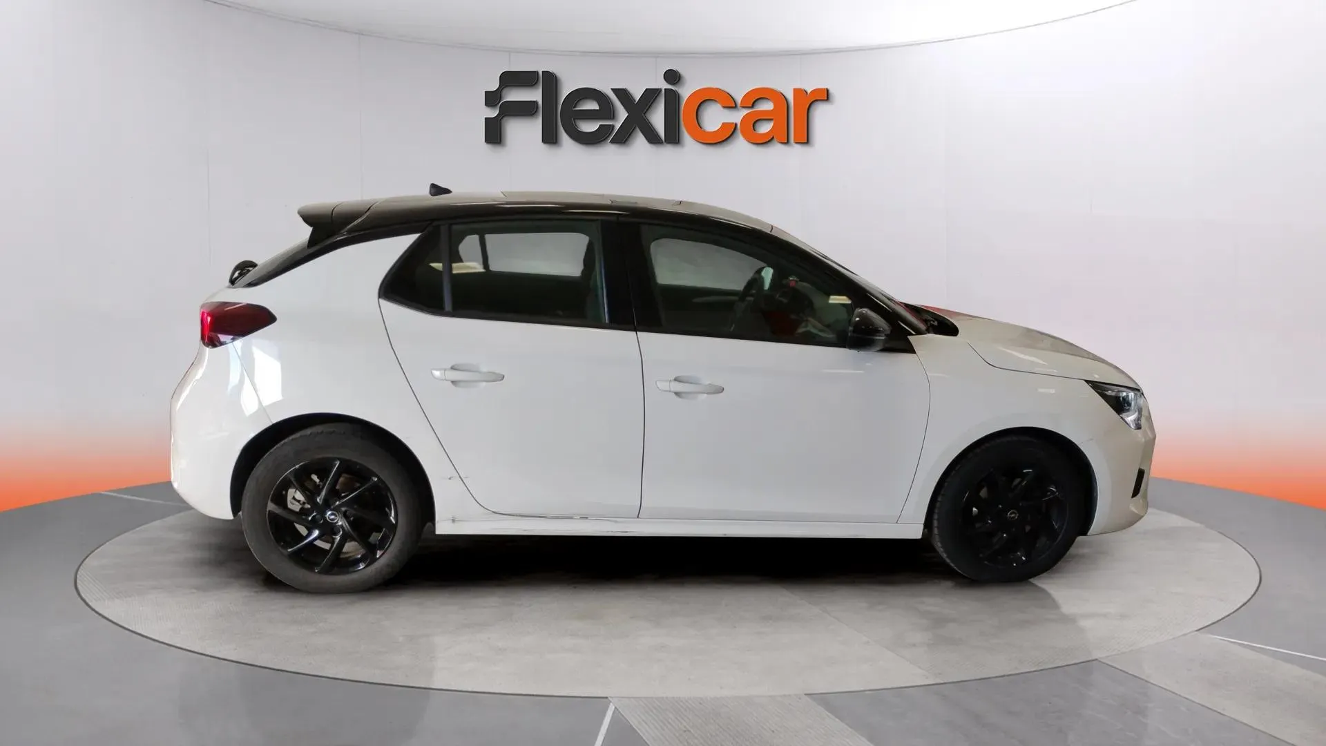 Opel Corsa 1.2T XHL Elegance - foto 4