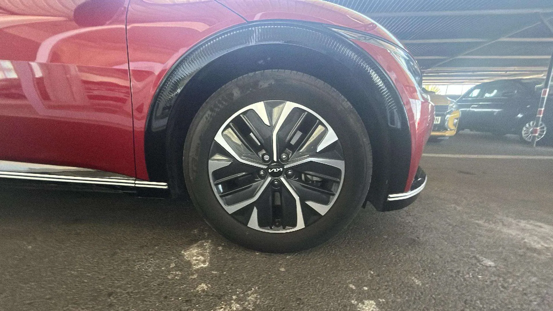 Kia EV6 Air 77,4kWh RWD (Long Range) - foto 18