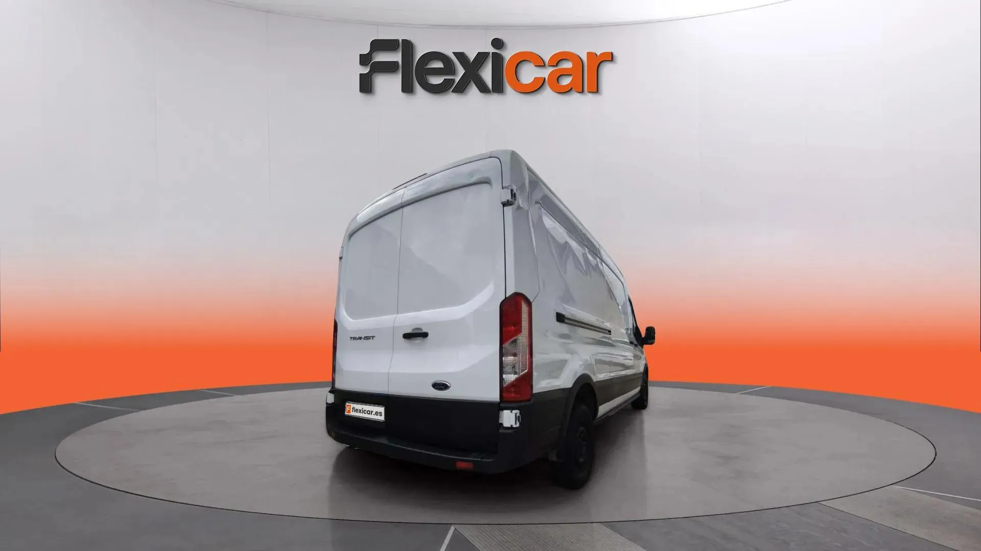 Ford Transit 2.0 EcoBlue L2H2 - foto 7
