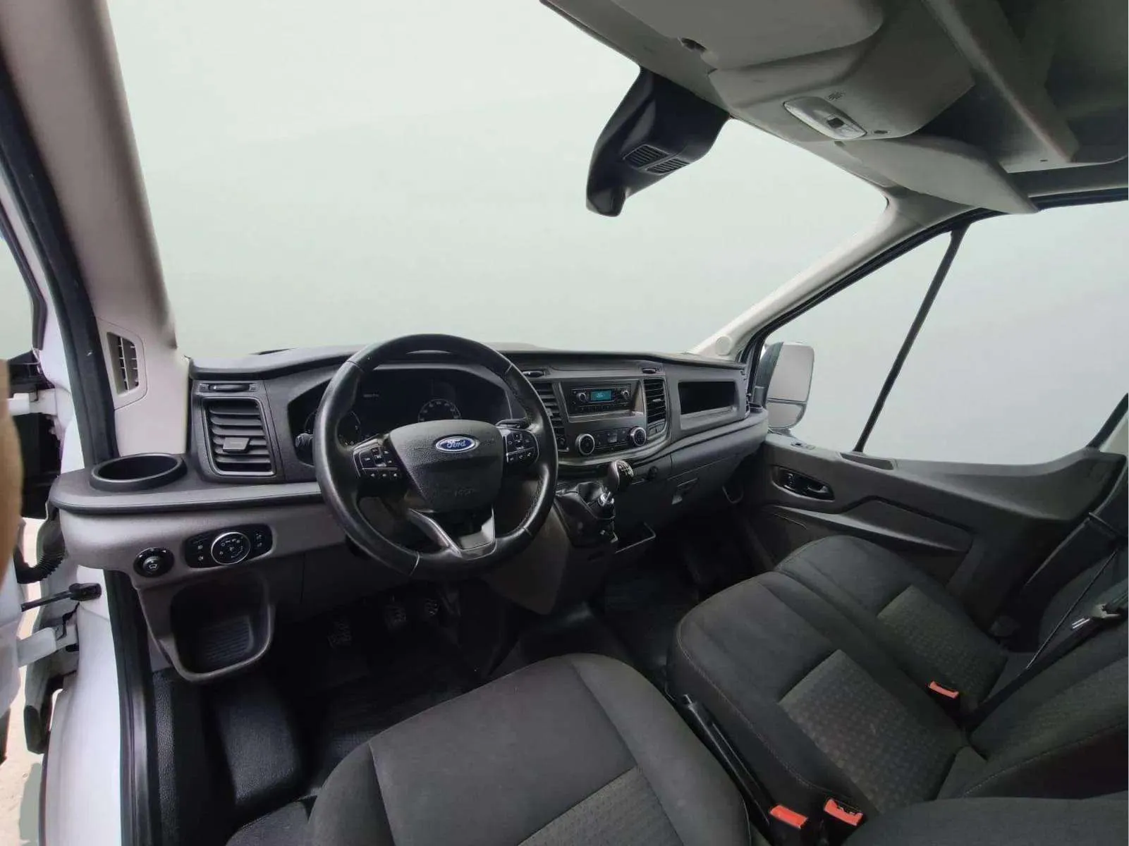 Ford Transit 2.0 EcoBlue L2H2 - foto 10