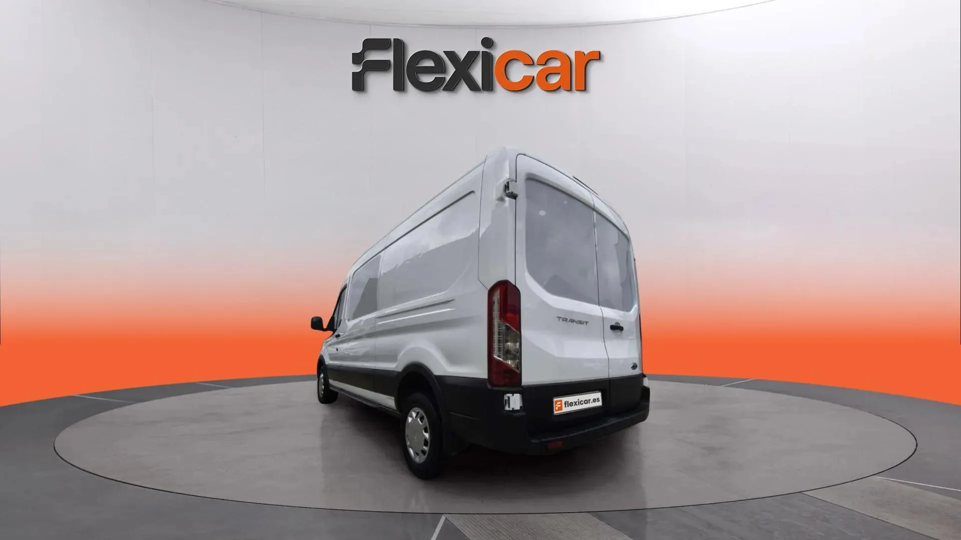 Ford Transit 2.0 EcoBlue L2H2 - foto 5