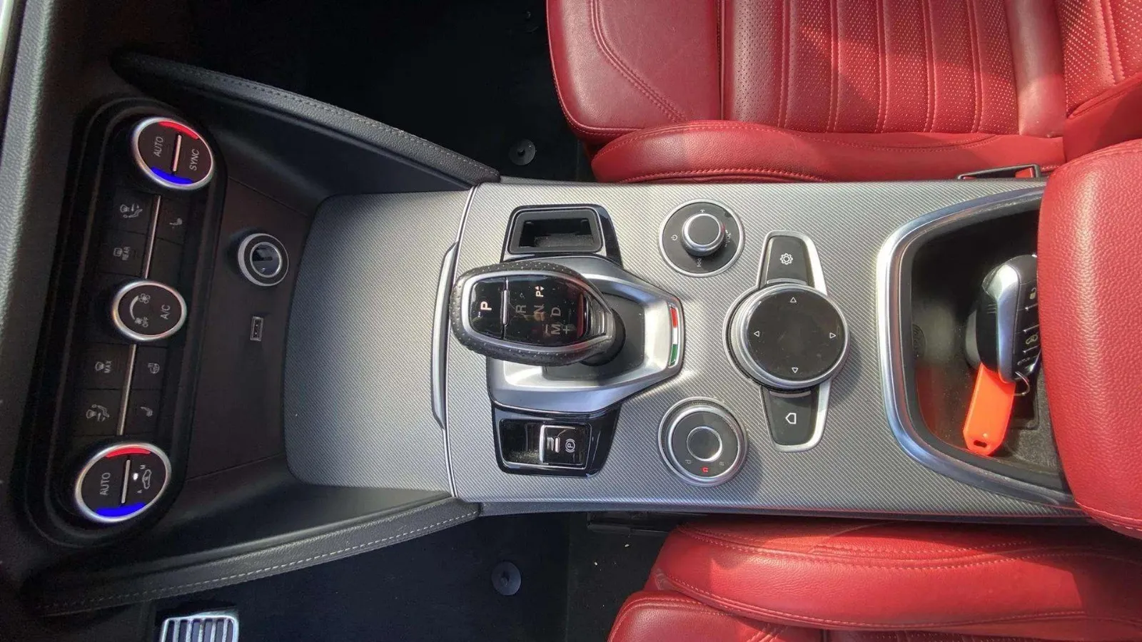 Alfa Romeo Stelvio 2.2 Diésel Veloce Q4 - foto 18
