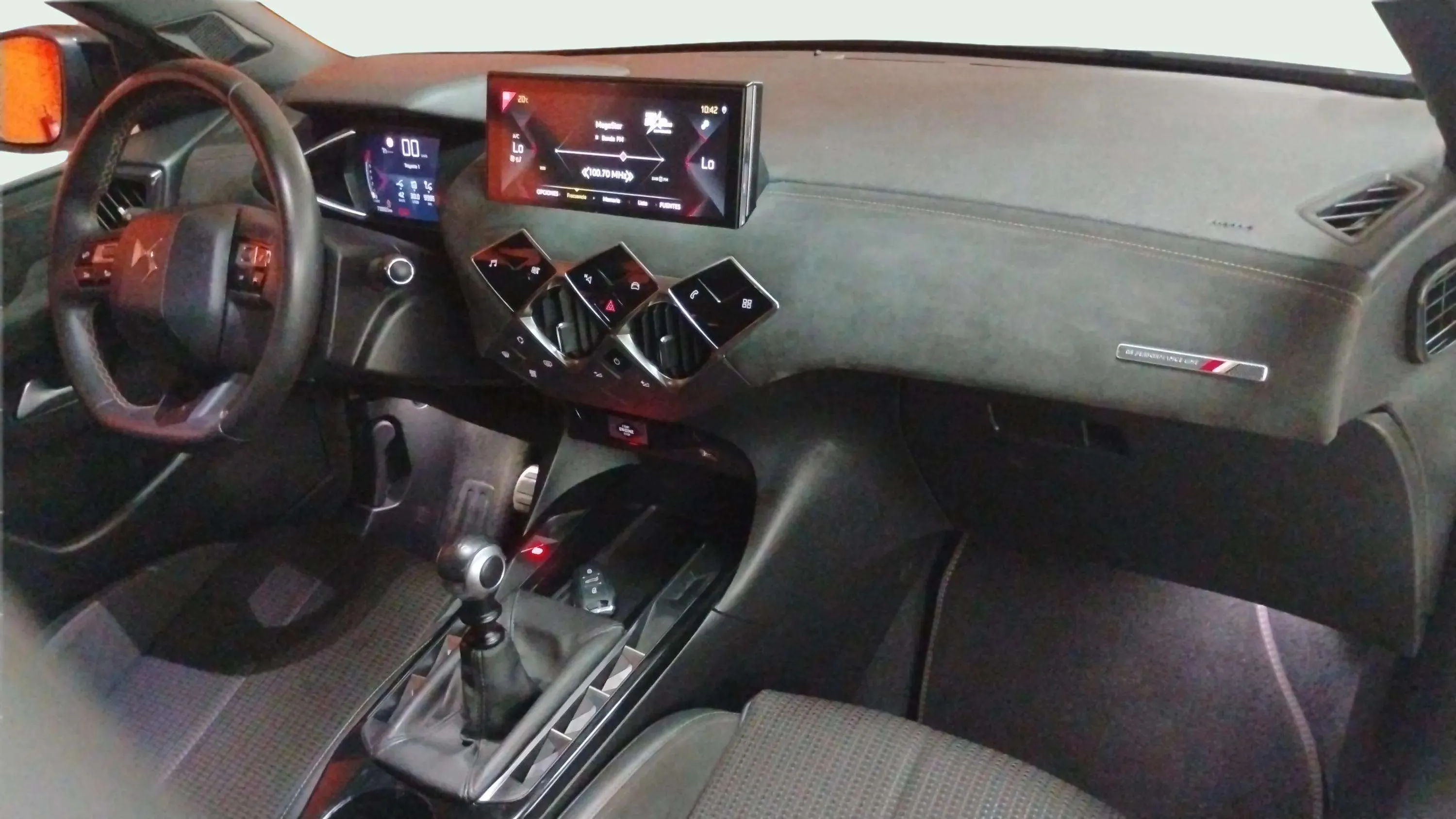 DS DS 3 Crossback PureTech Performance Line - foto 9