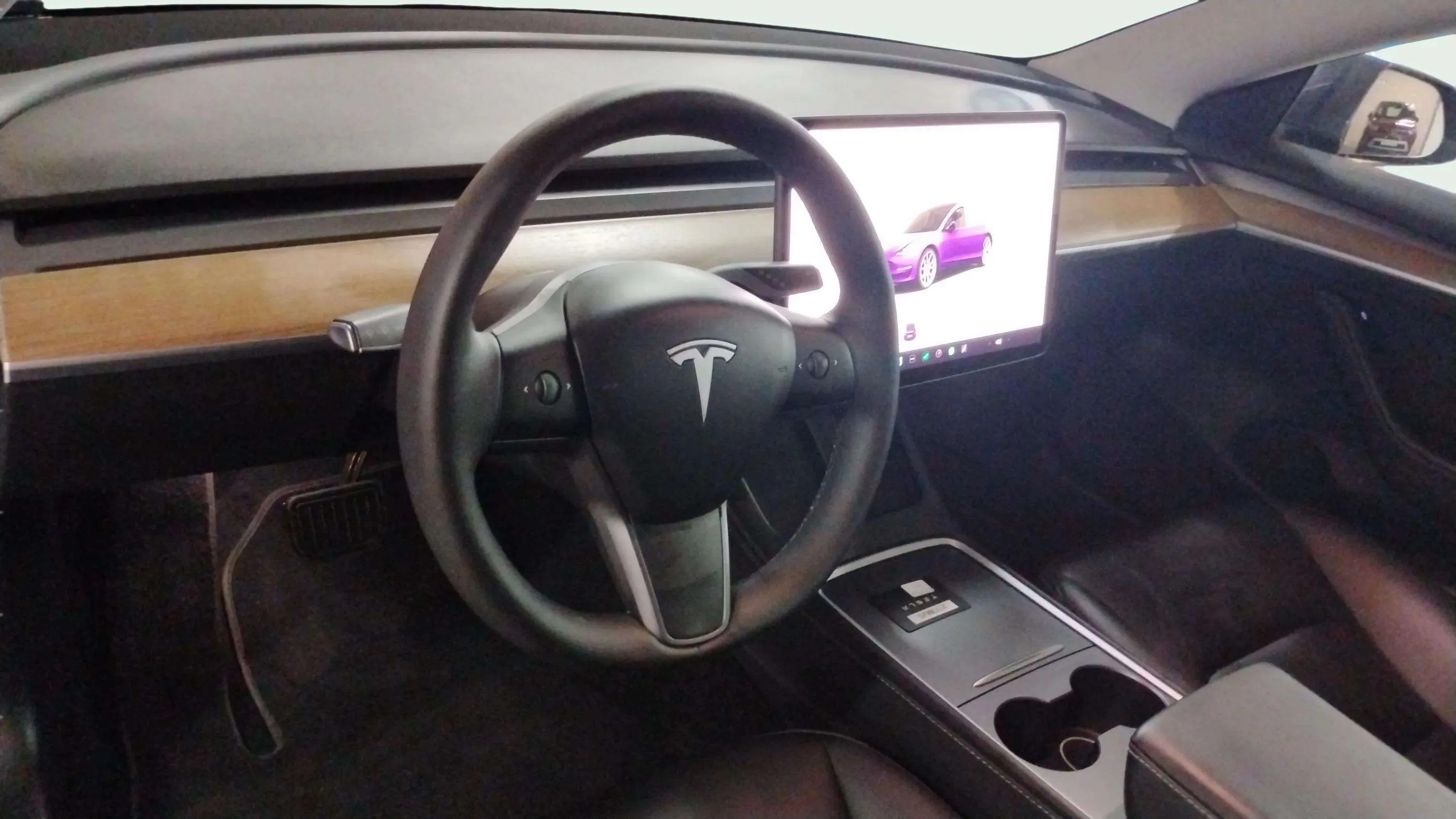 Tesla Model 3 RWD - foto 9