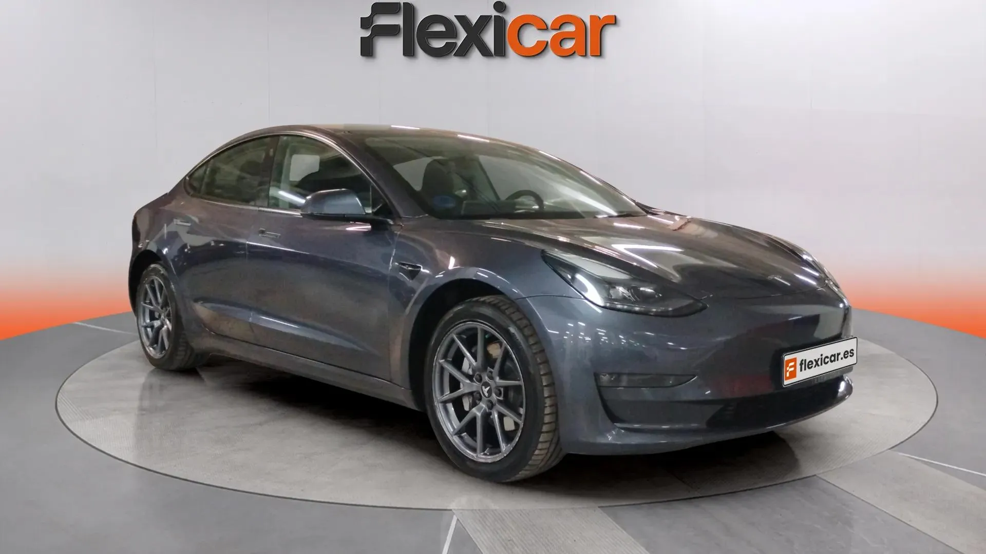 Tesla Model 3 RWD
