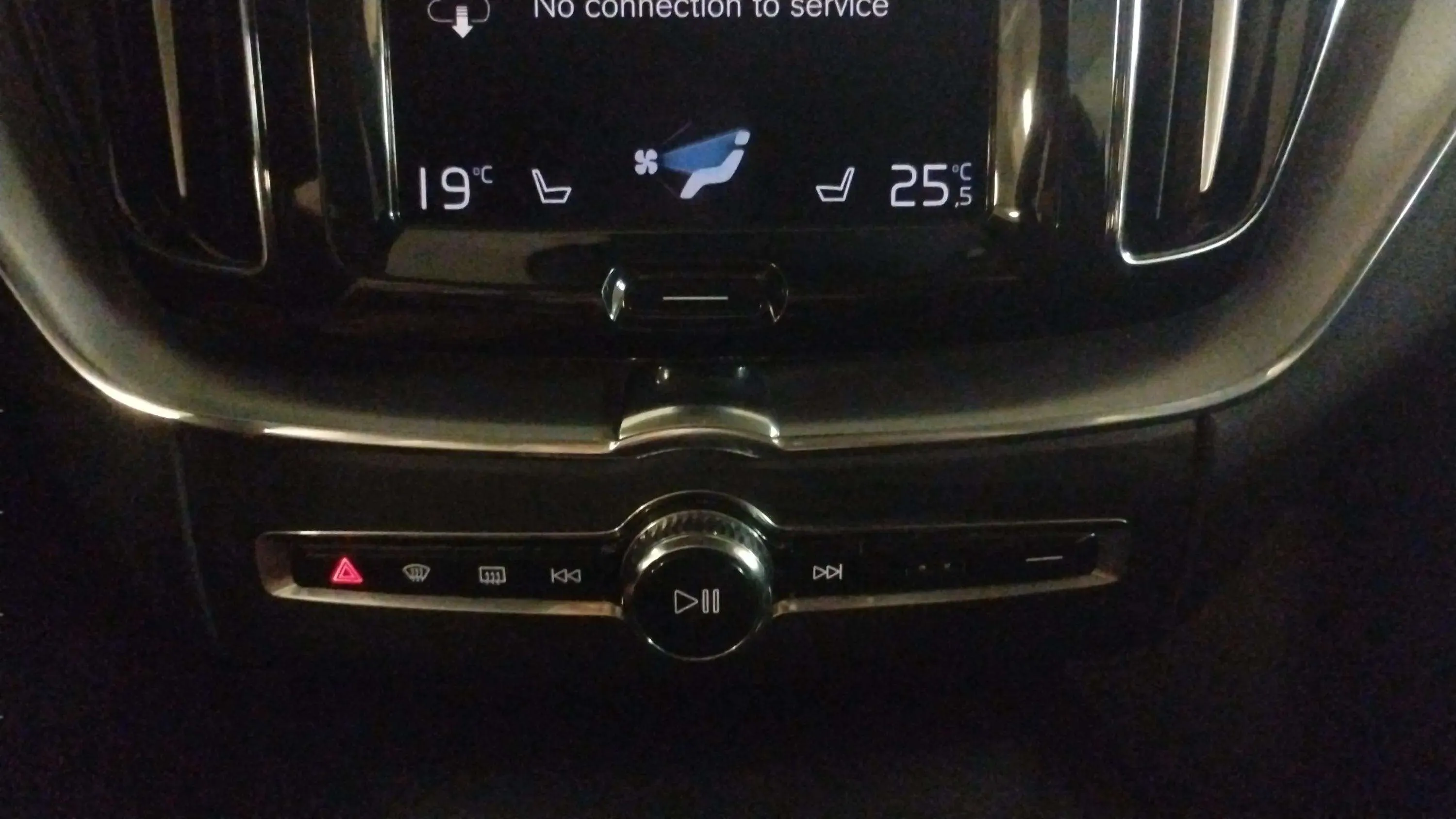 Volvo XC60 2.0 B4 D AWD Business Plus - foto 17
