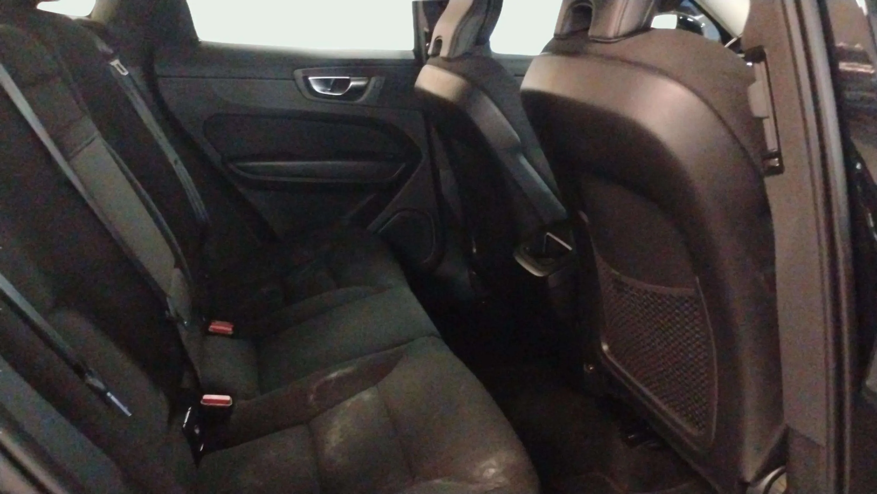 Volvo XC60 2.0 B4 D AWD Business Plus - foto 11