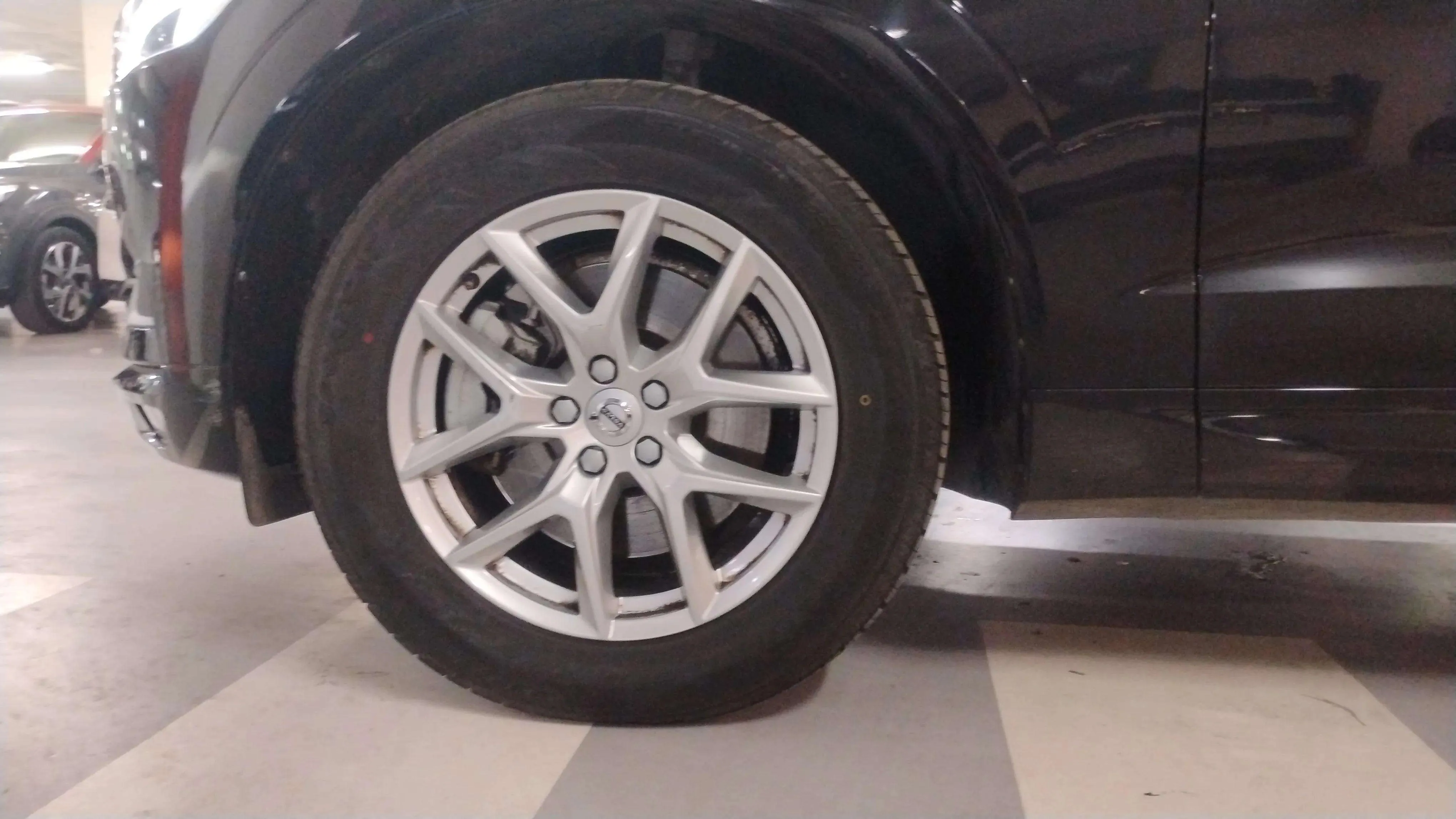 Volvo XC60 2.0 B4 D AWD Business Plus - foto 19