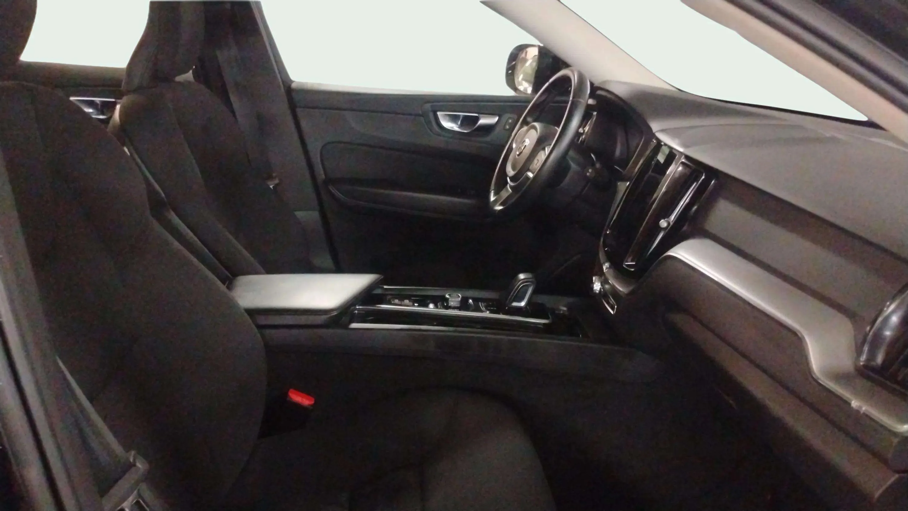 Volvo XC60 2.0 B4 D AWD Business Plus - foto 10