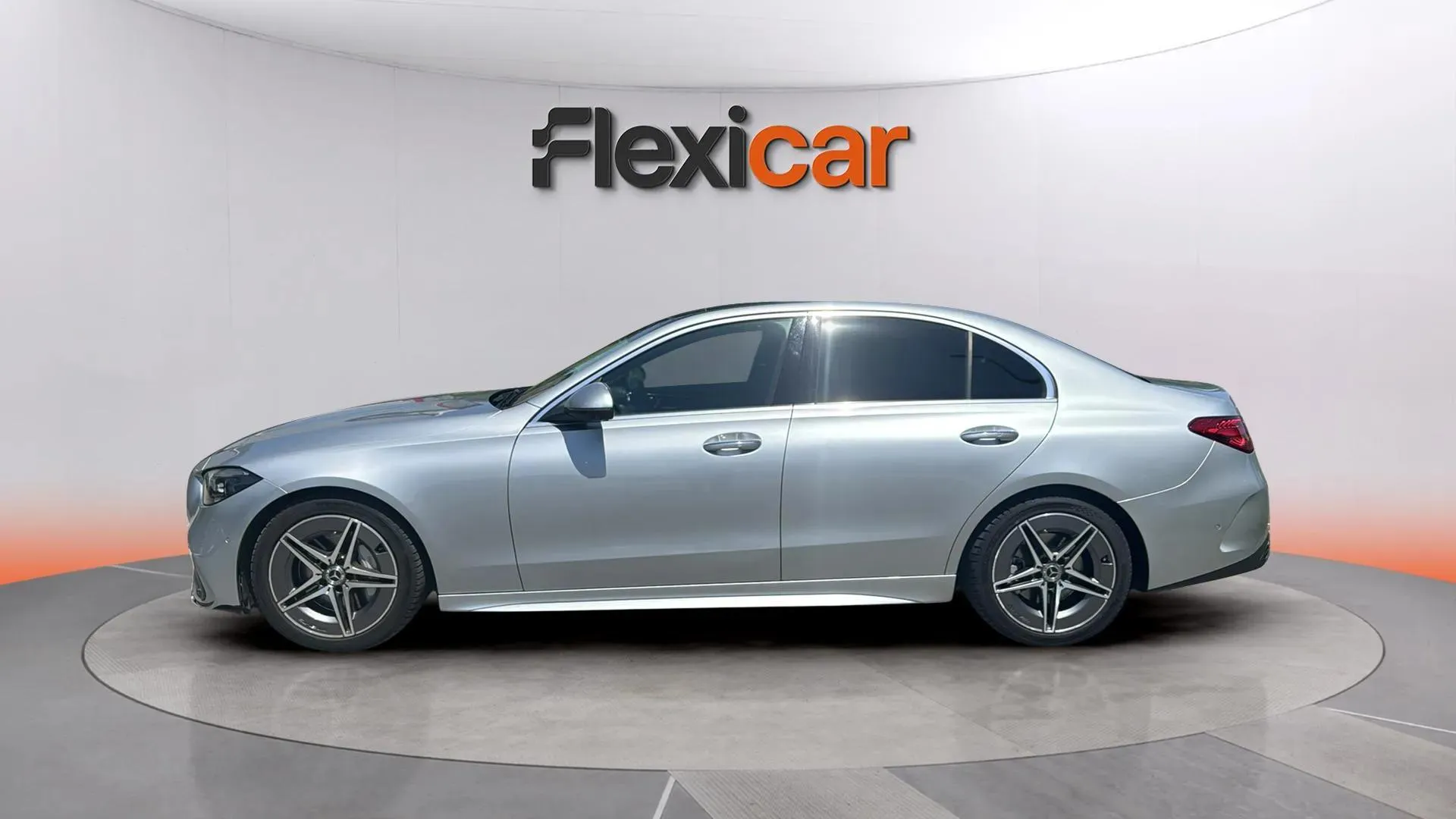 Mercedes-Benz Clase C C 200 - foto 5