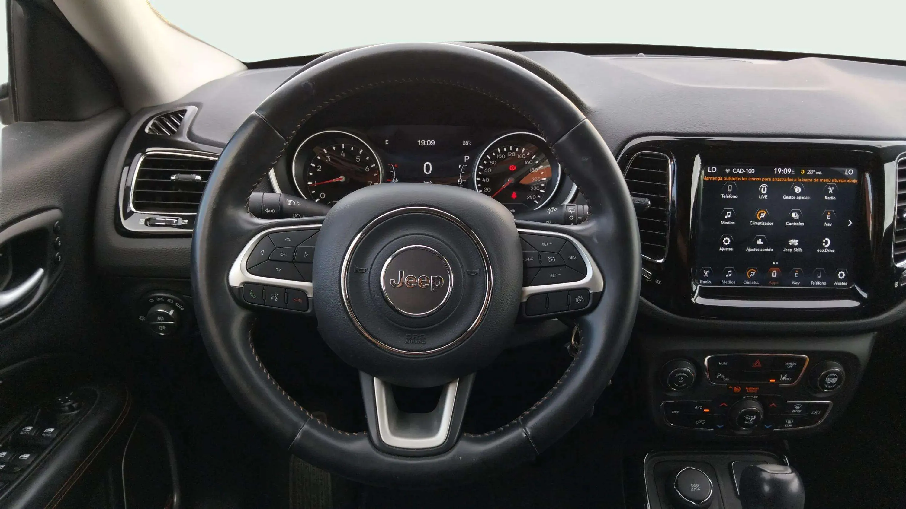 Jeep Compass 1.4 Mair Limited 4x4 AD - foto 15