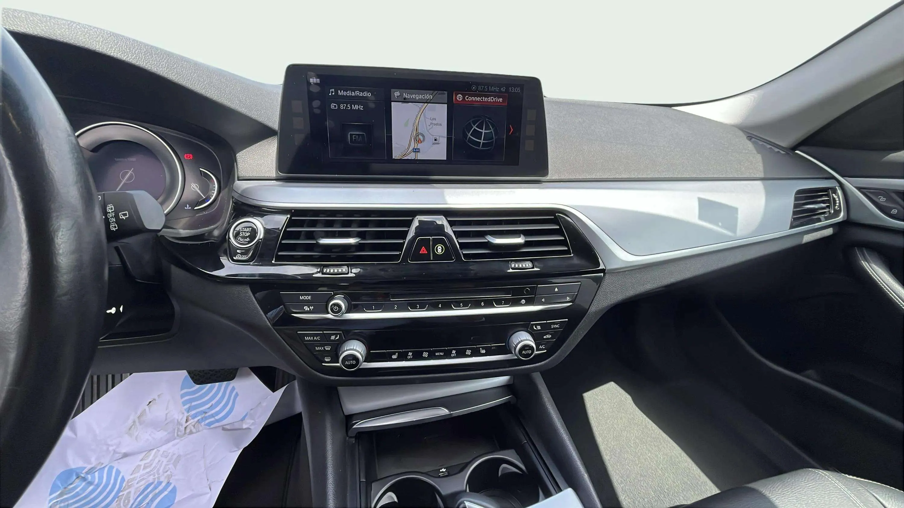 BMW Serie 5 520dA Touring - foto 9