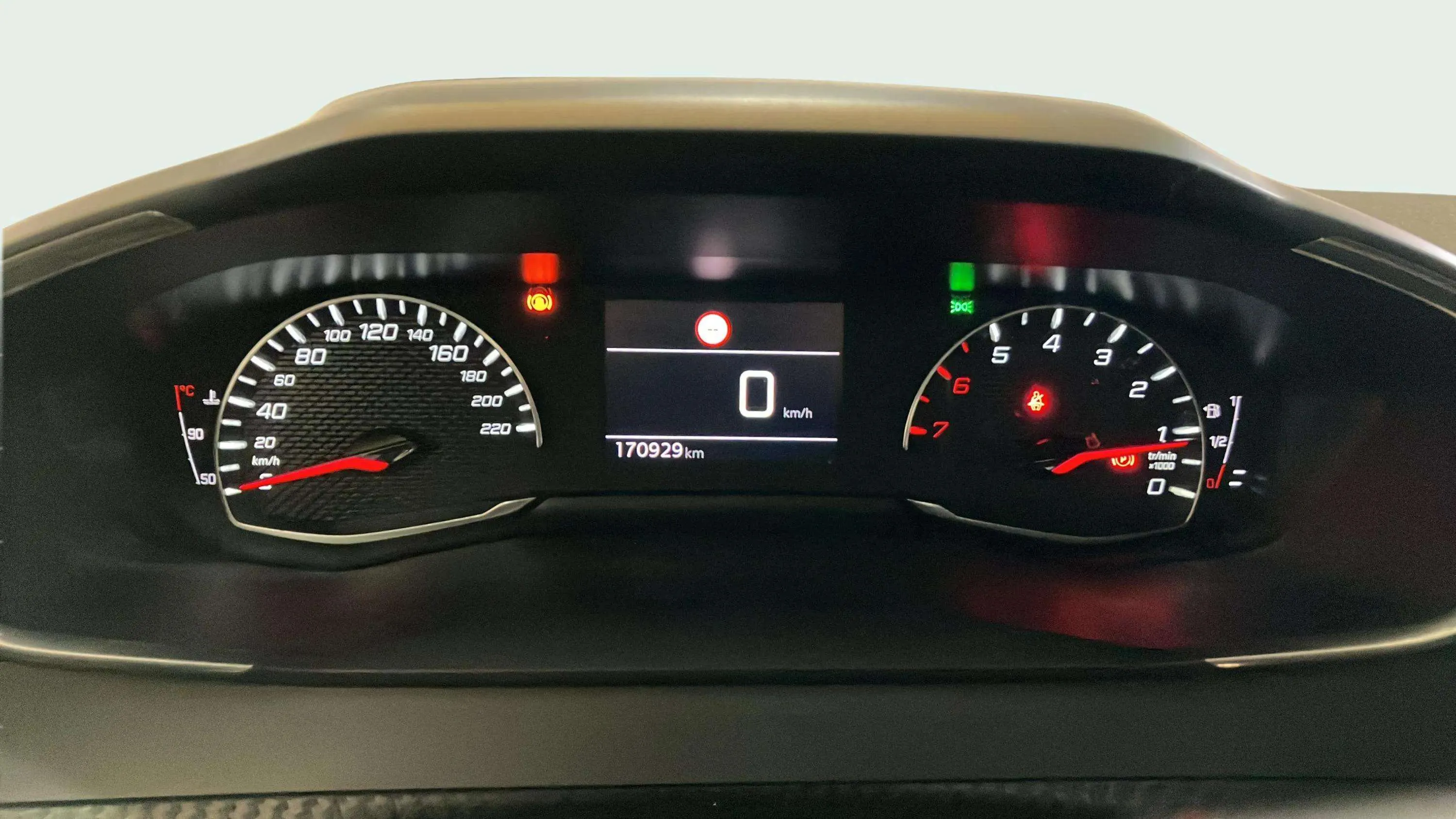 Peugeot 2008 Active Pack BlueHDi - foto 14
