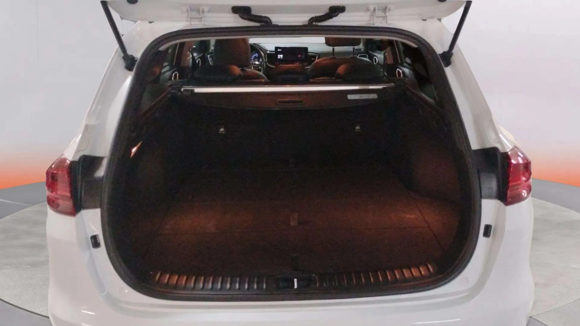Kia Ceed Tourer 1.6 MHEV Tech DCT - foto 36