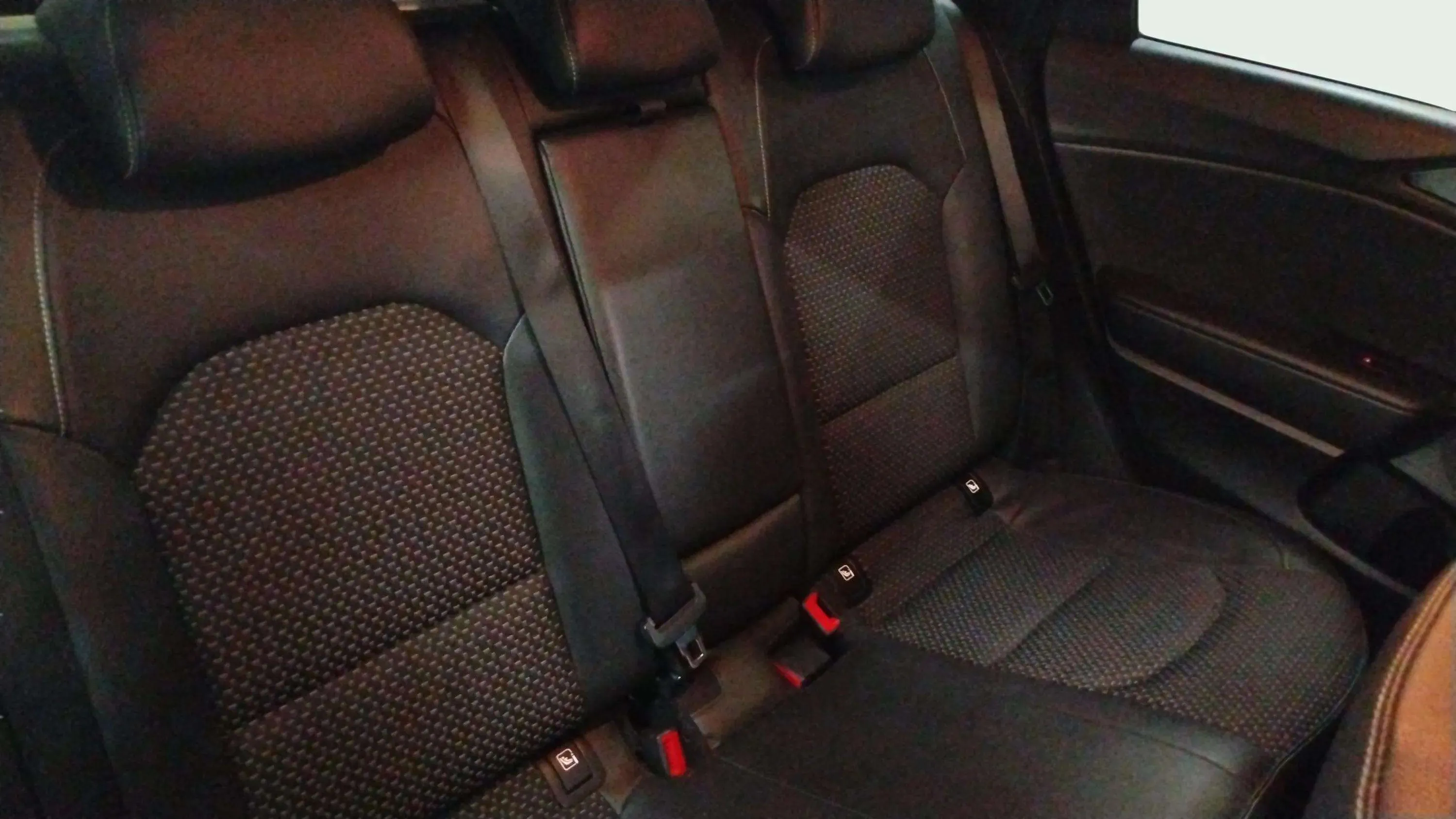 Kia Ceed Tourer 1.6 MHEV Tech DCT - foto 39