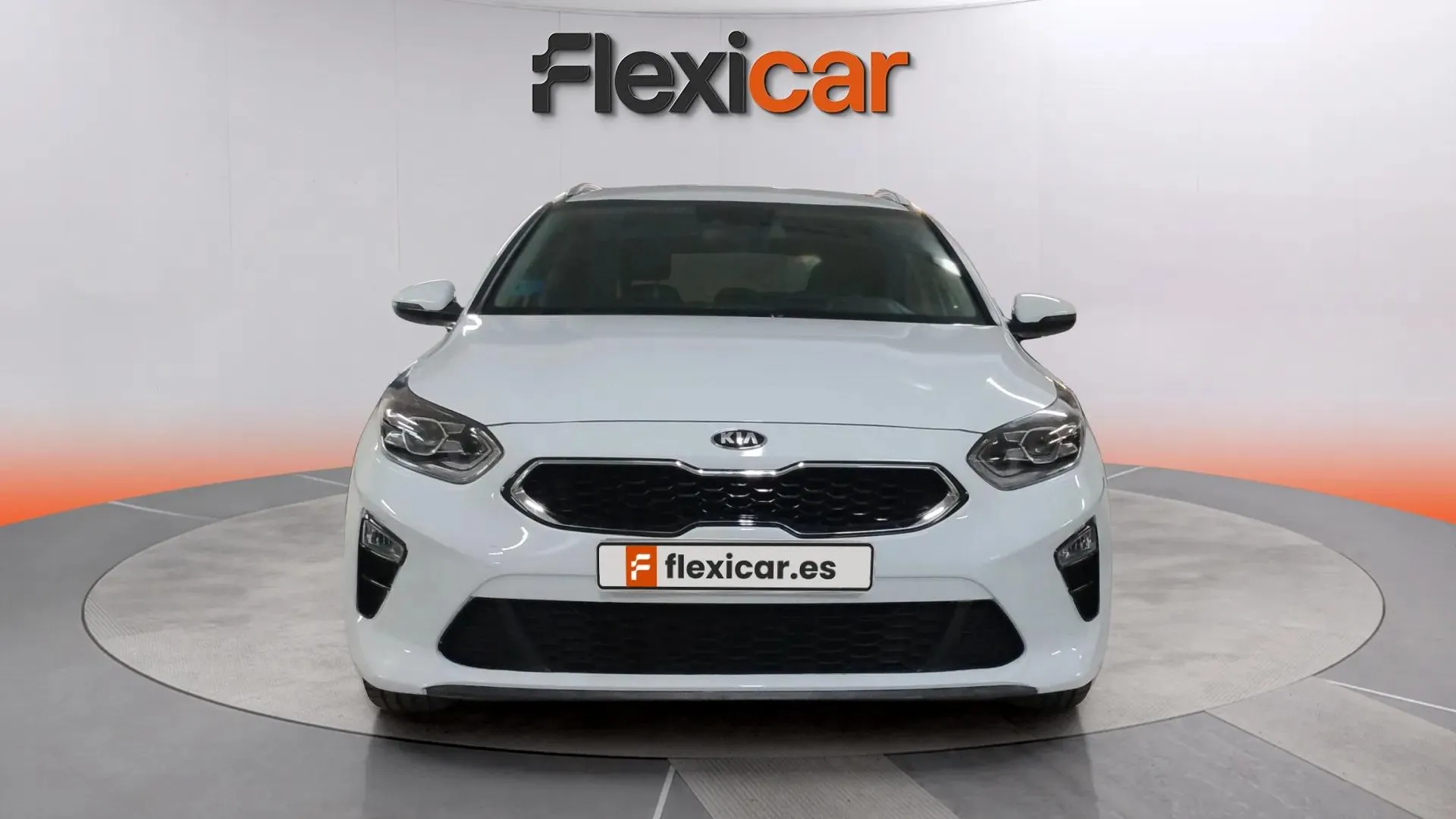 Kia Ceed Tourer 1.6 MHEV Tech DCT - foto 27
