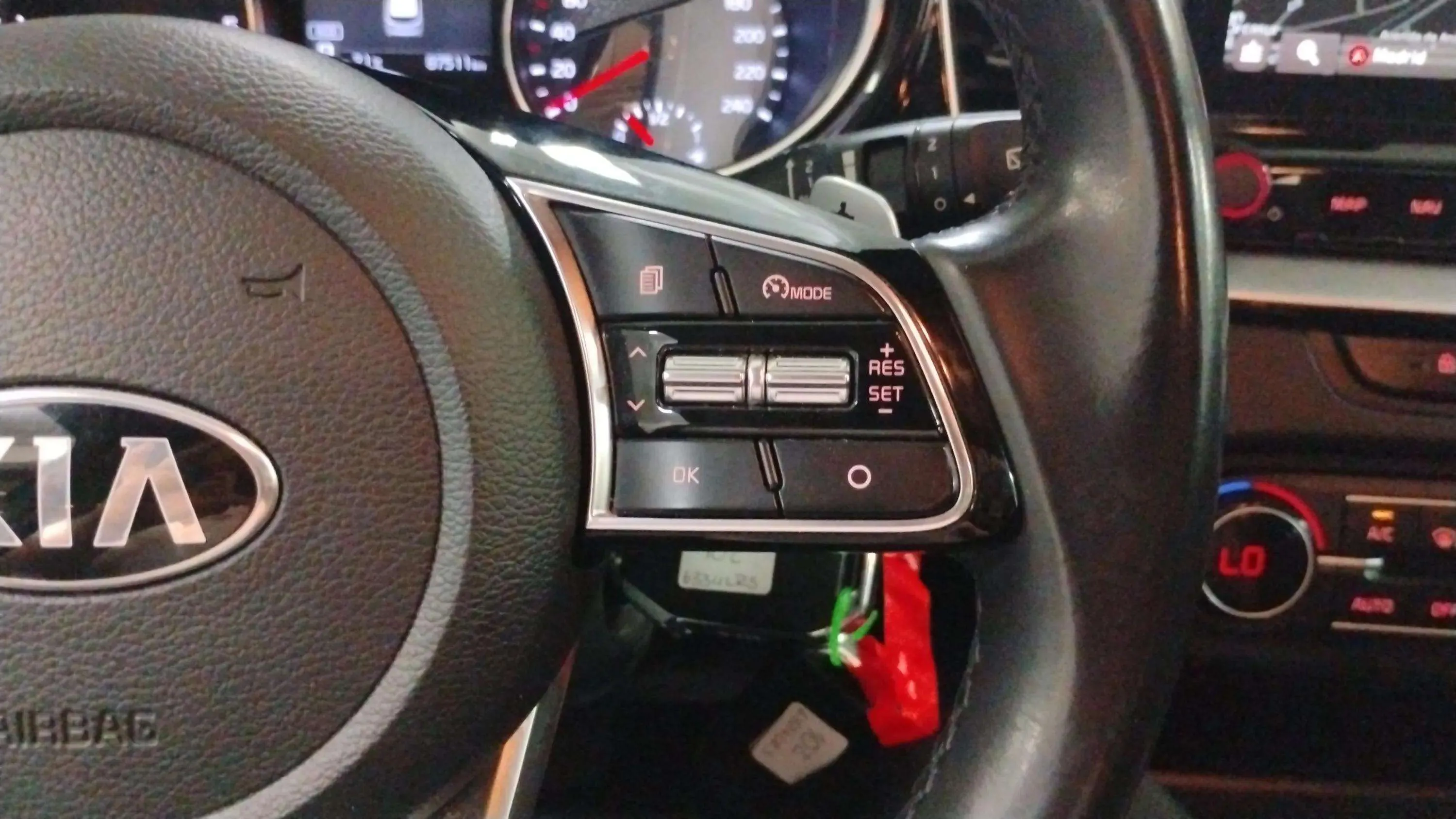 Kia Ceed Tourer 1.6 MHEV Tech DCT - foto 11