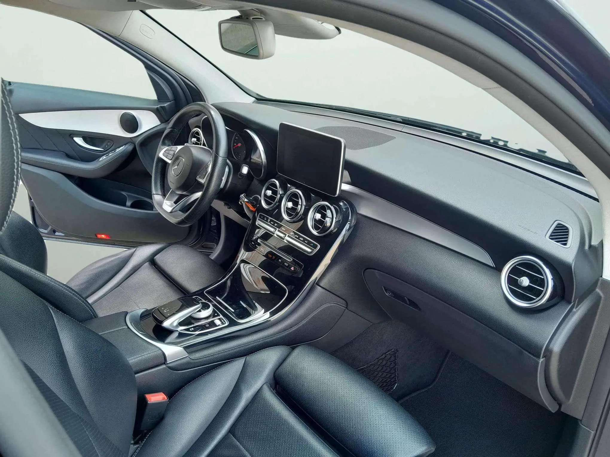 Mercedes-Benz GLC 220 d 4MATIC - foto 14
