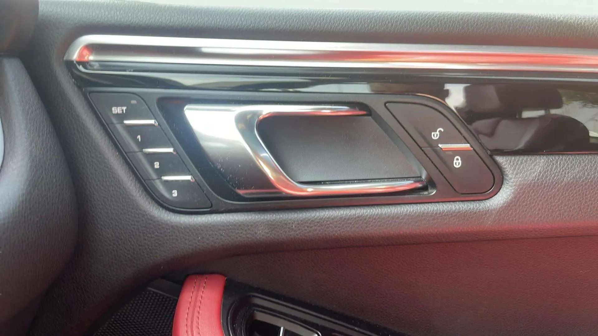 Porsche Macan S Diesel - foto 27