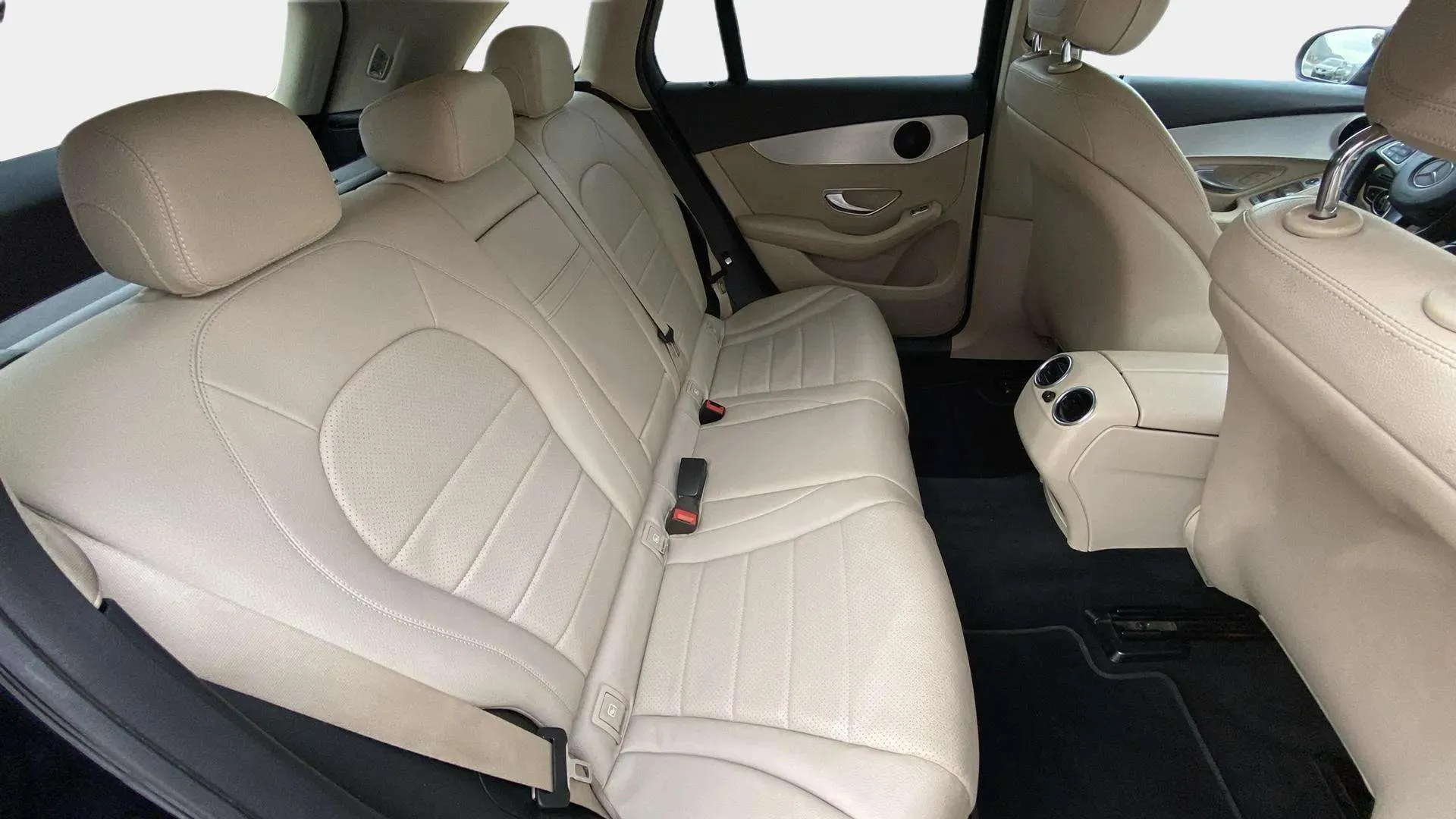 Mercedes-Benz GLC 220 d 4MATIC - foto 11