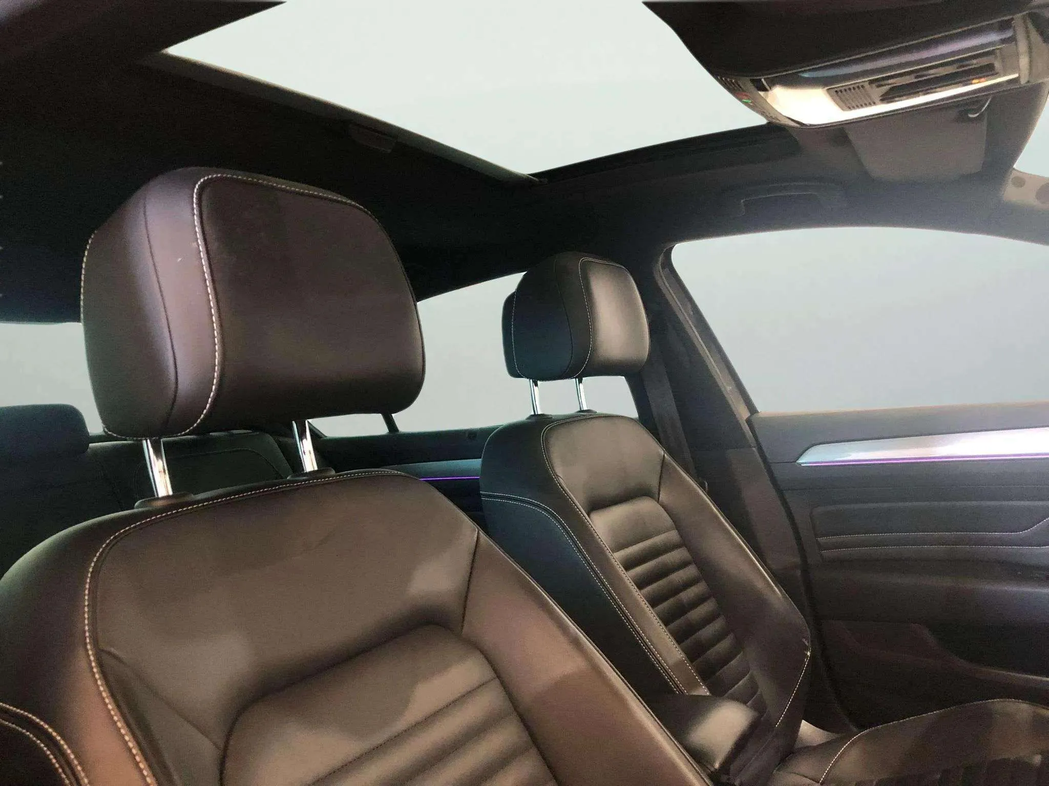 Volkswagen Passat GTE 1.4 TSI e-Power DSG - foto 9